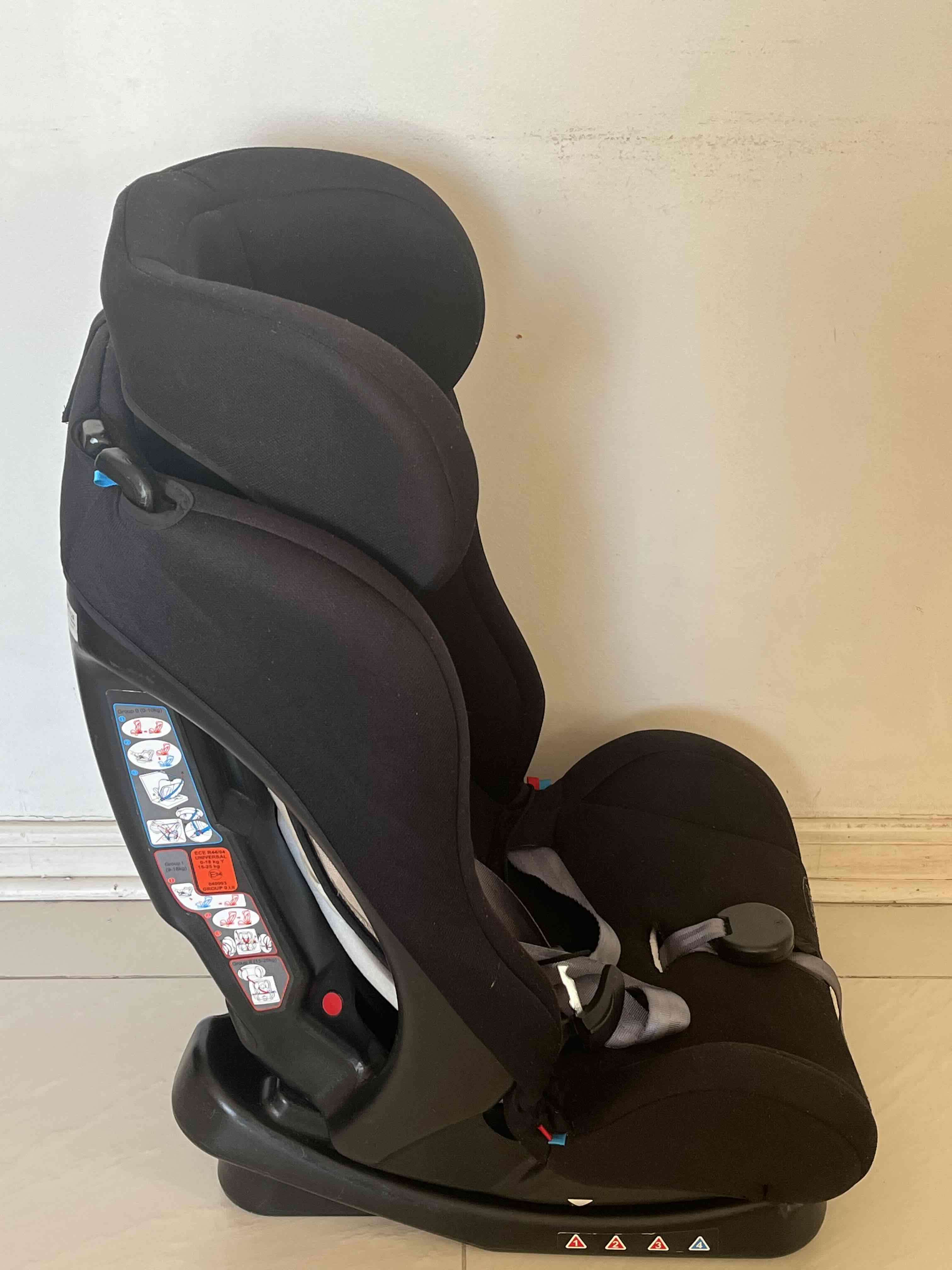 Silla de auto Bebesit negra - 4