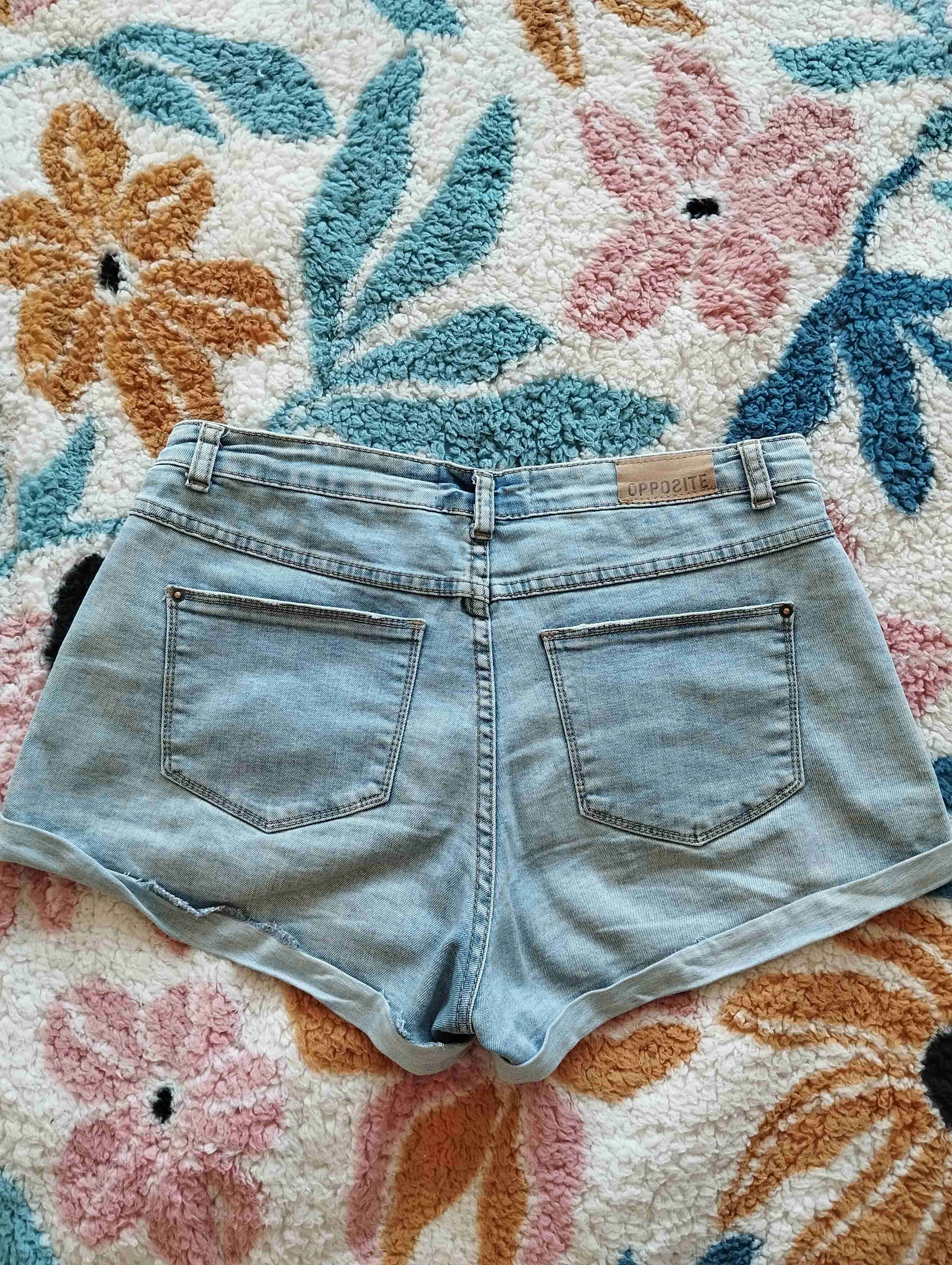 Shorts de mezclilla con bordado - miniatura 2