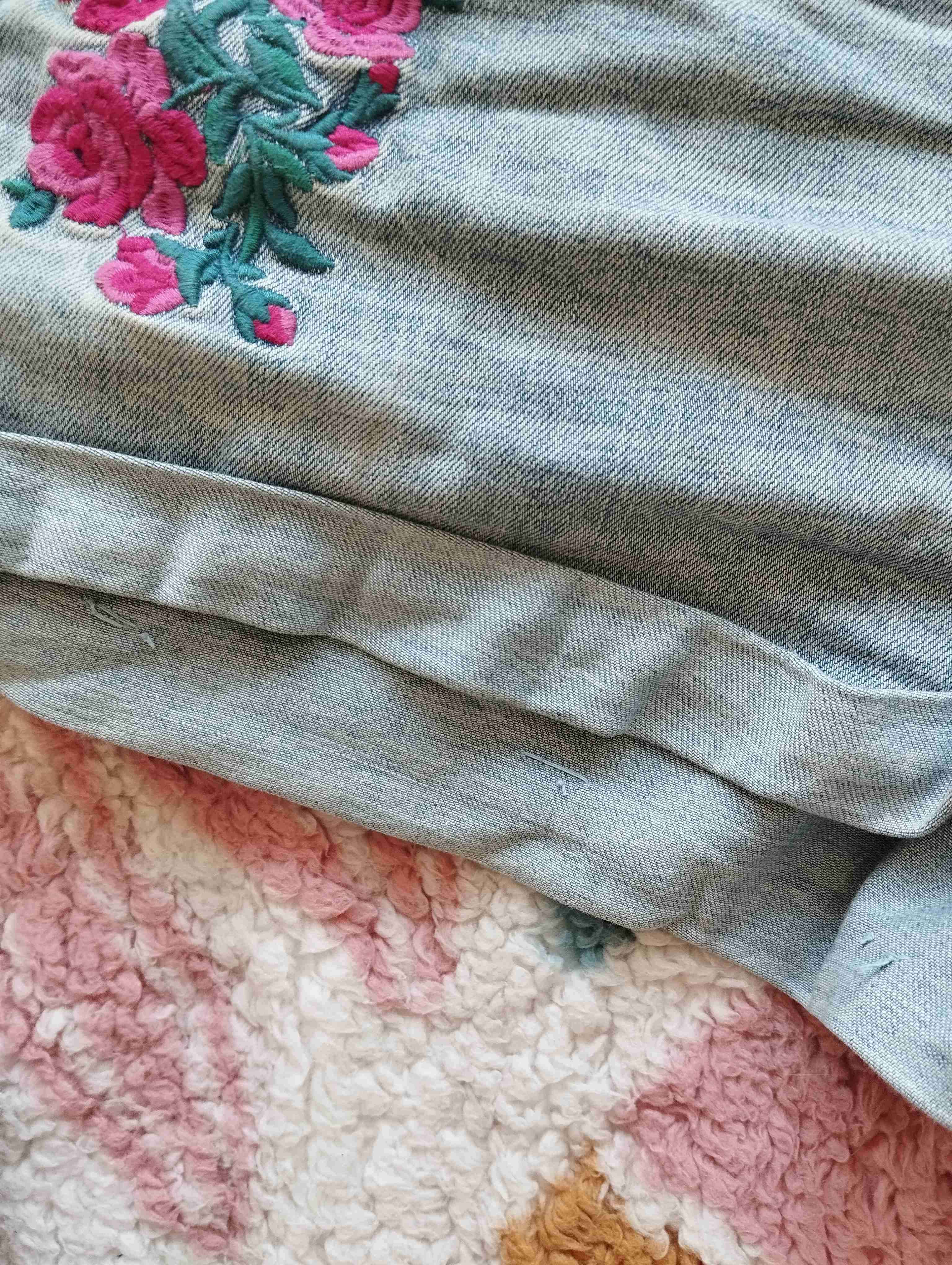 Shorts de mezclilla con bordado - miniatura 3