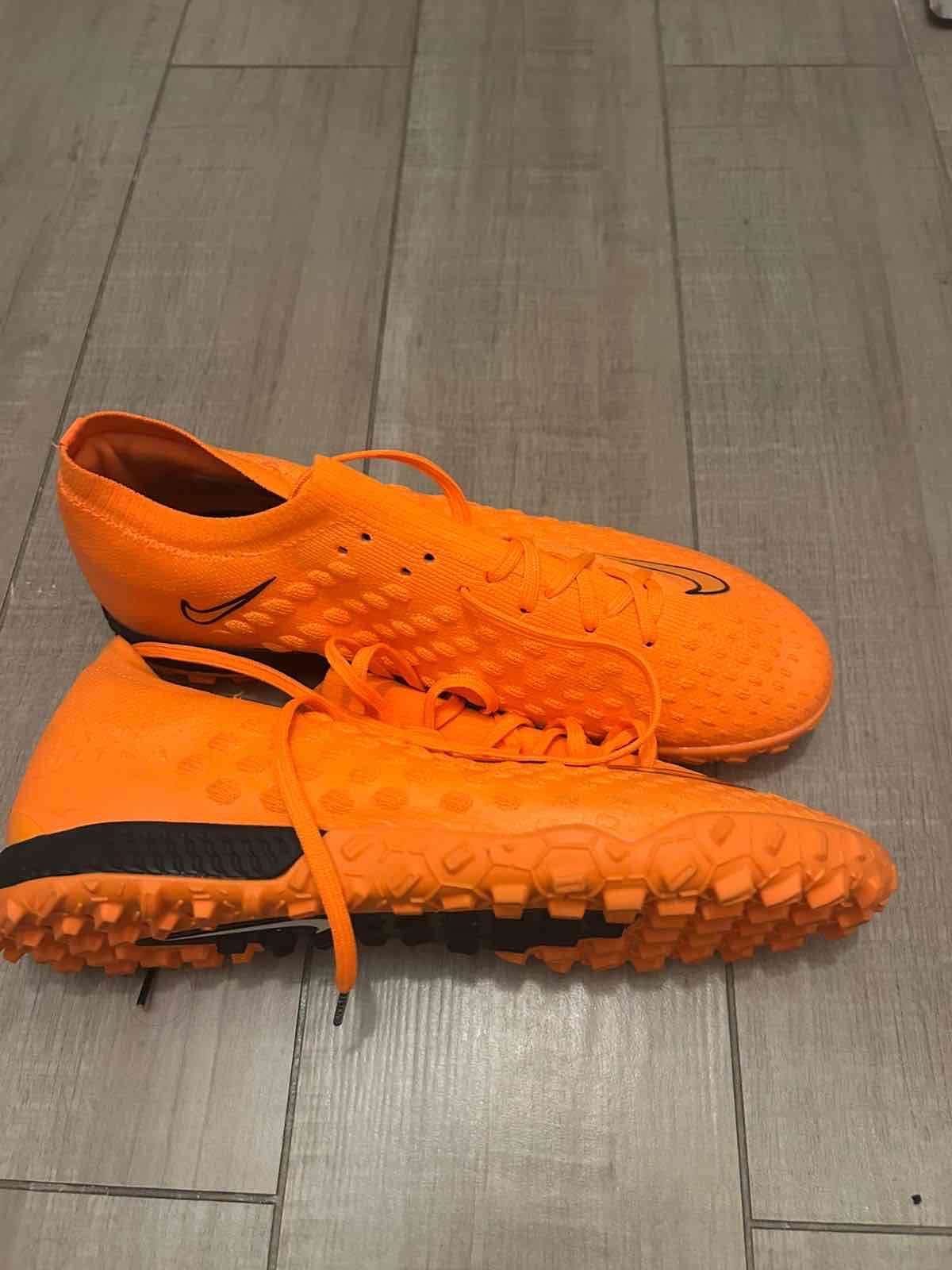Zapatillas Nike naranjas - 1