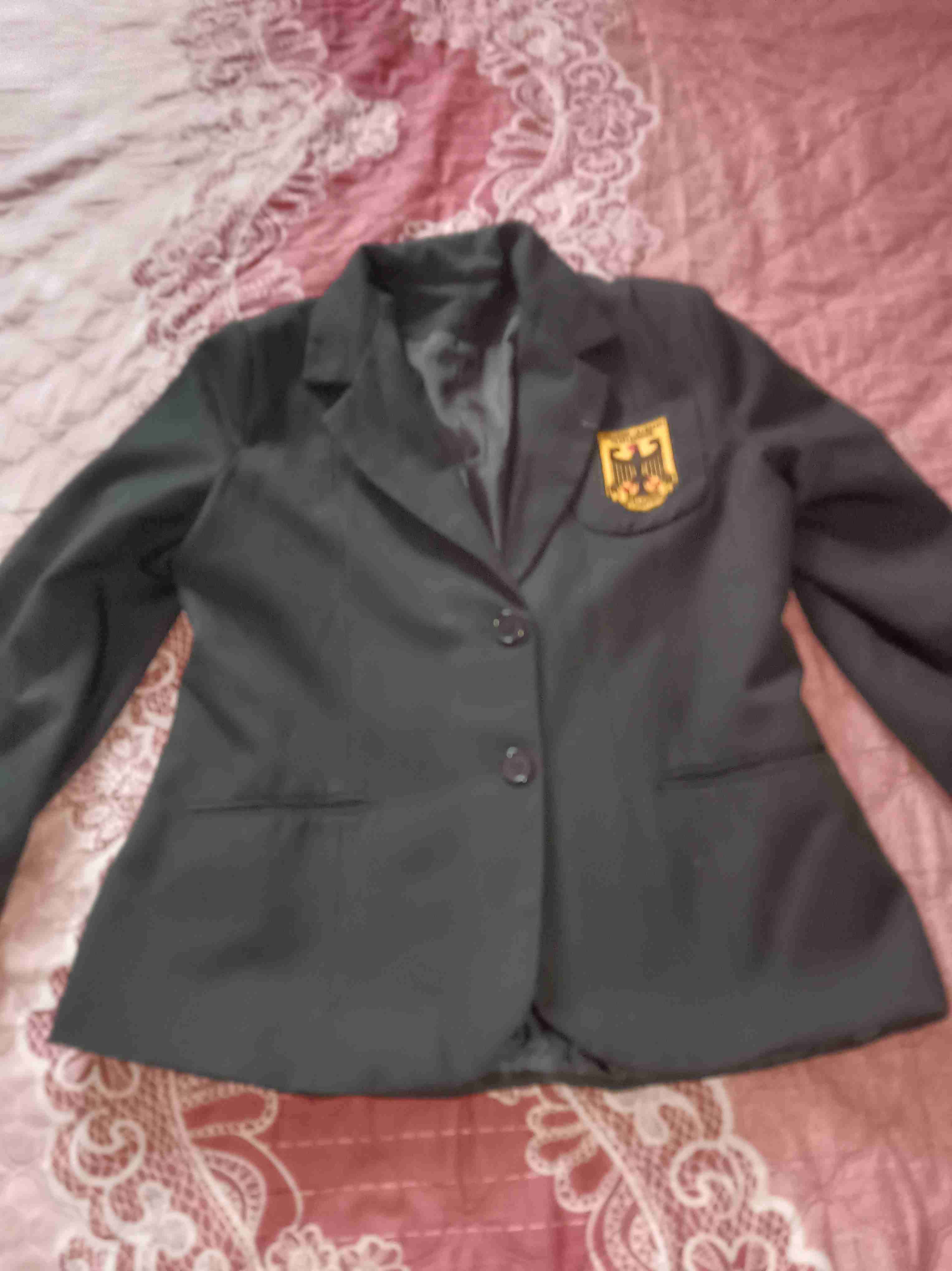Blazer negro con escudo - 1