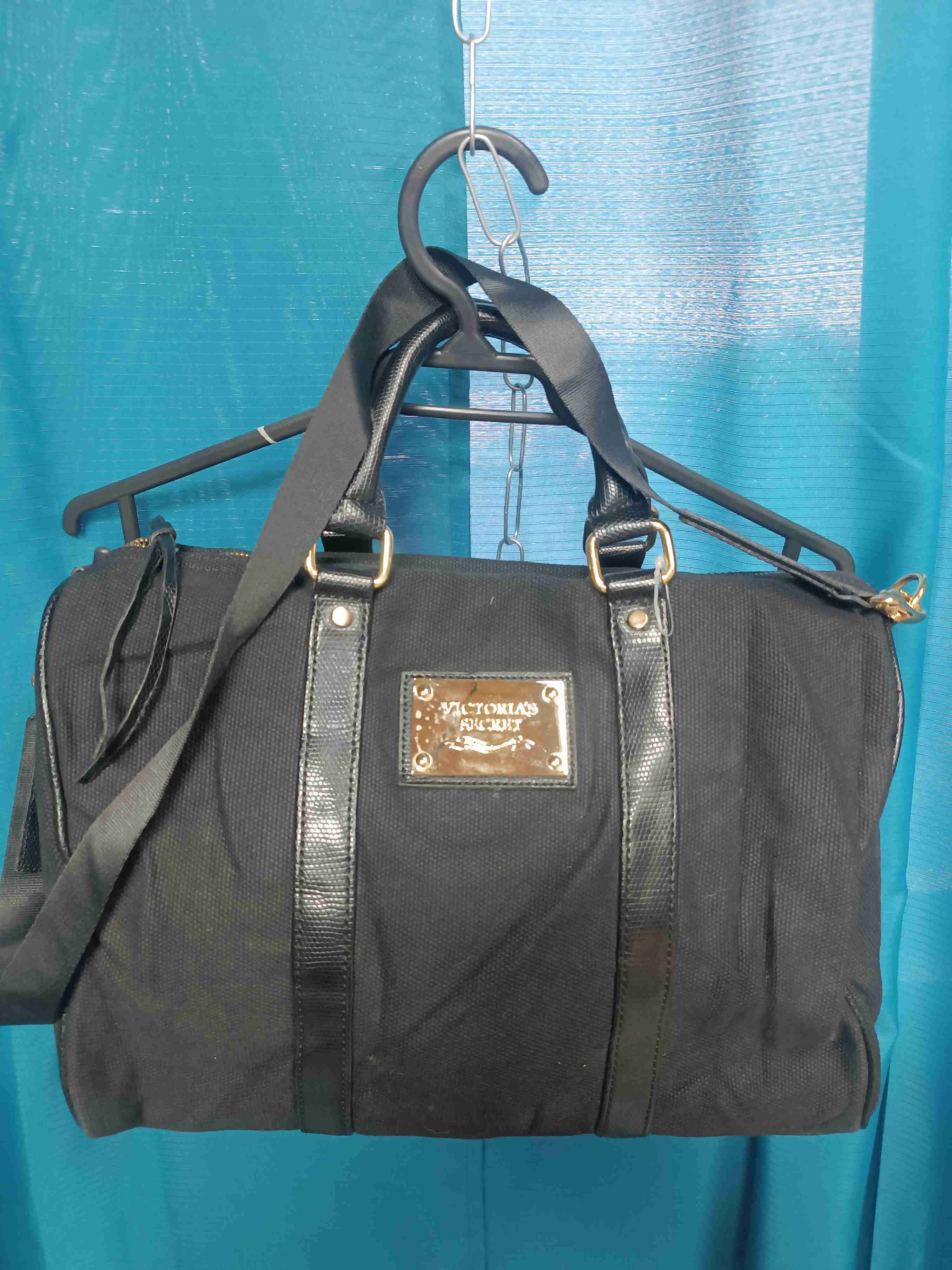 Bolso rojo Victoria's Secret - 4