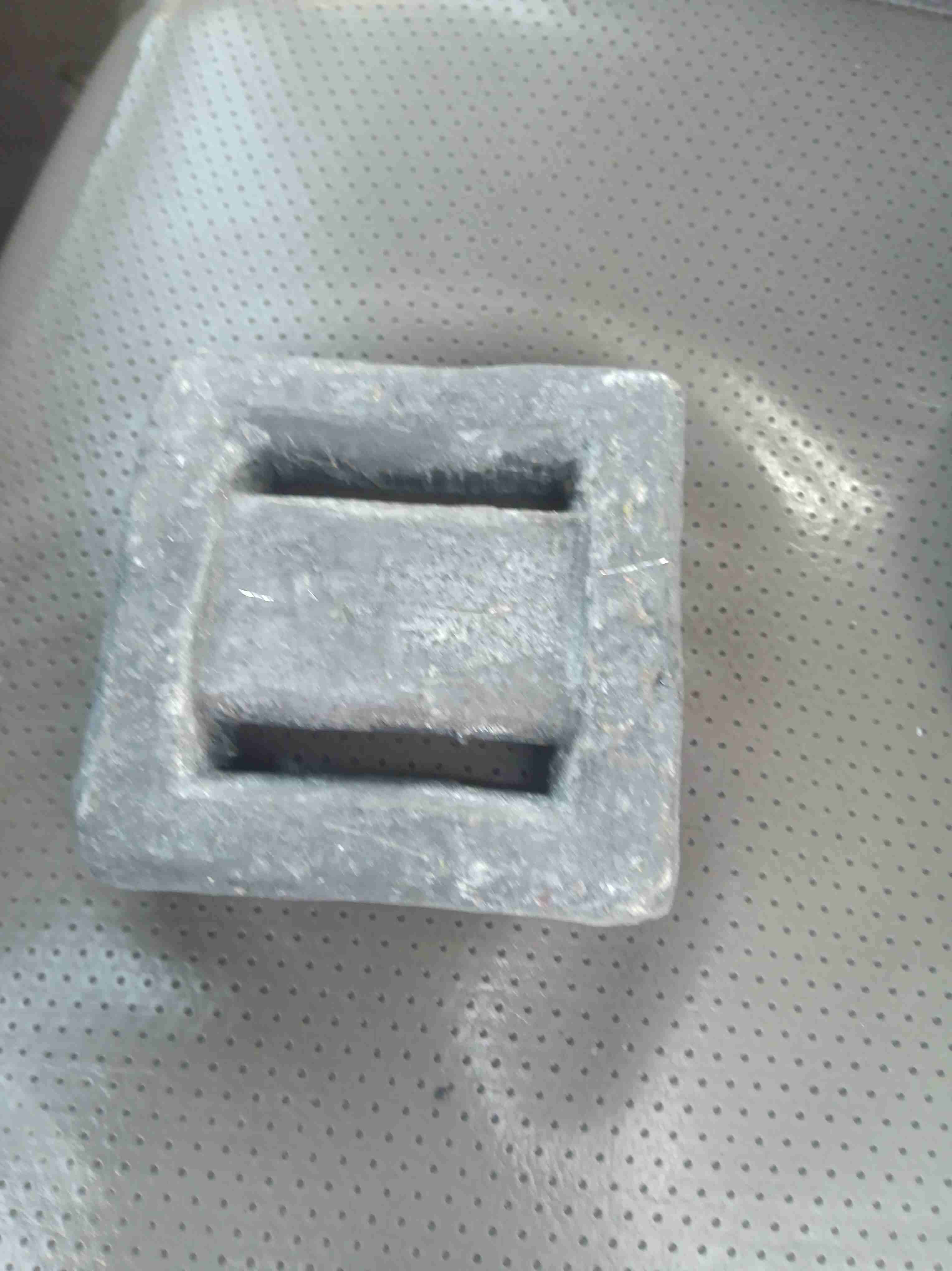 Pesa de plomo para buceo de 2 k - miniatura 2