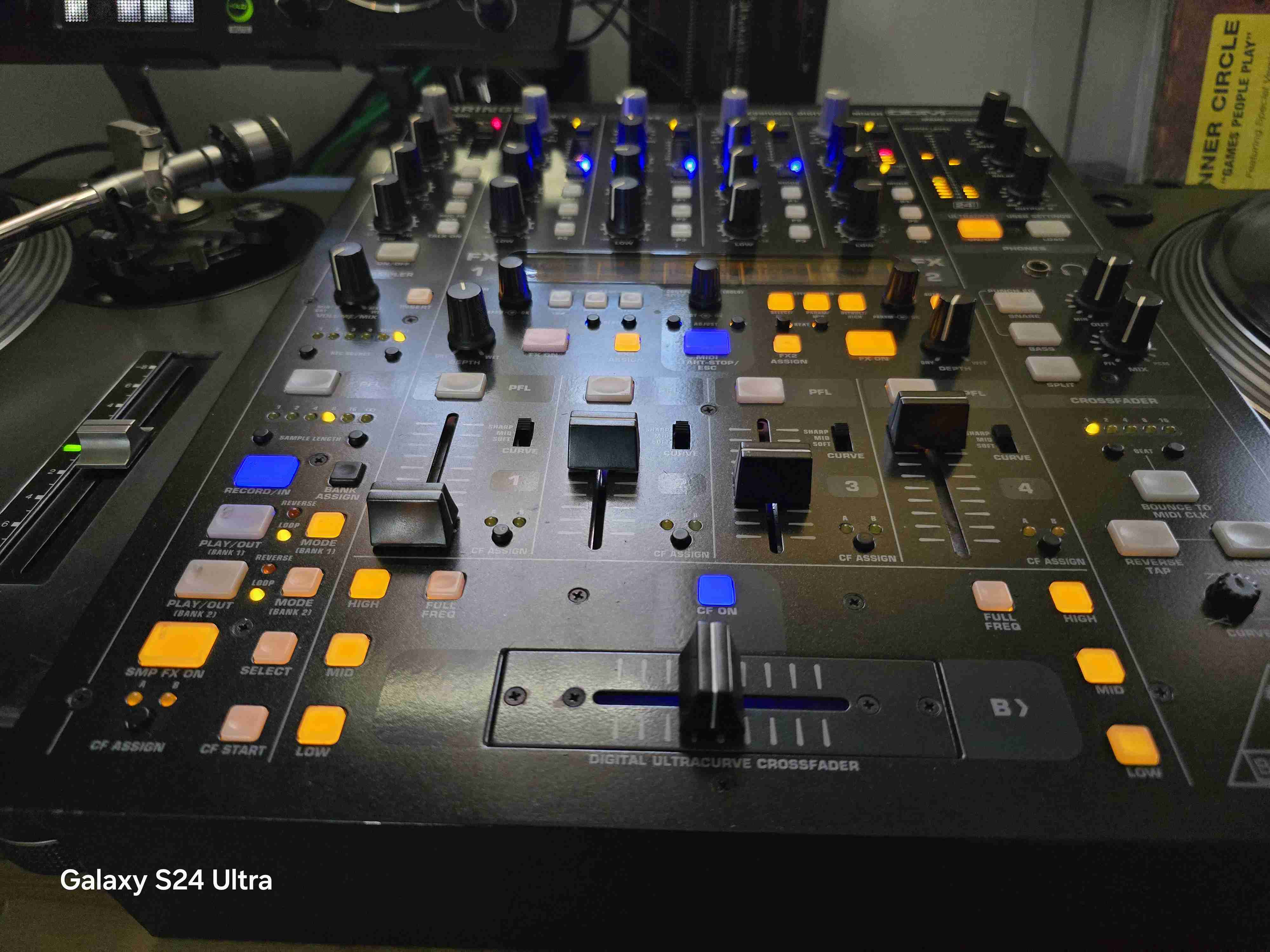 Mixer Behringer ddm4000 pro digital - miniatura 2