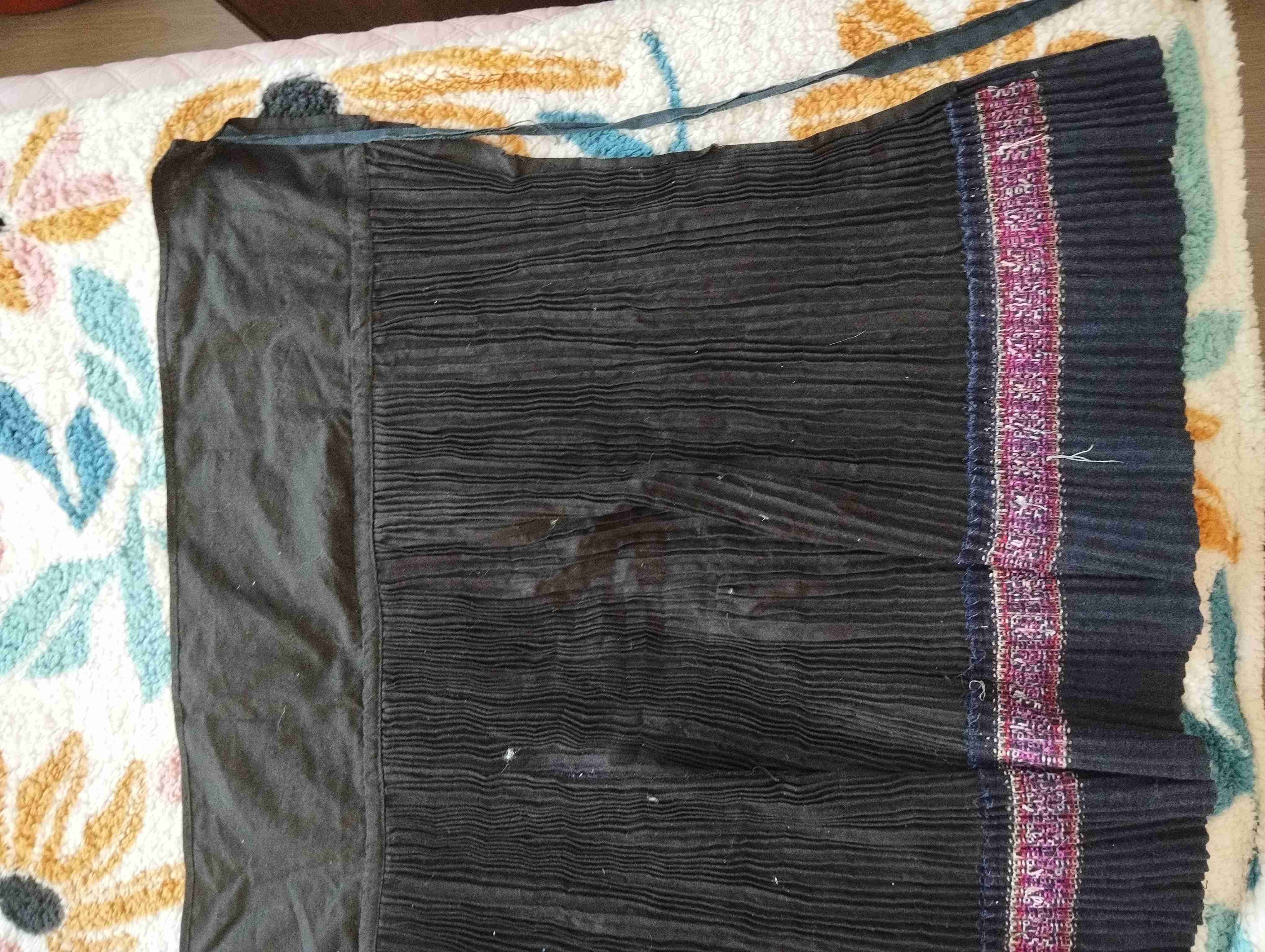 Falda Guizhou China - miniatura 5