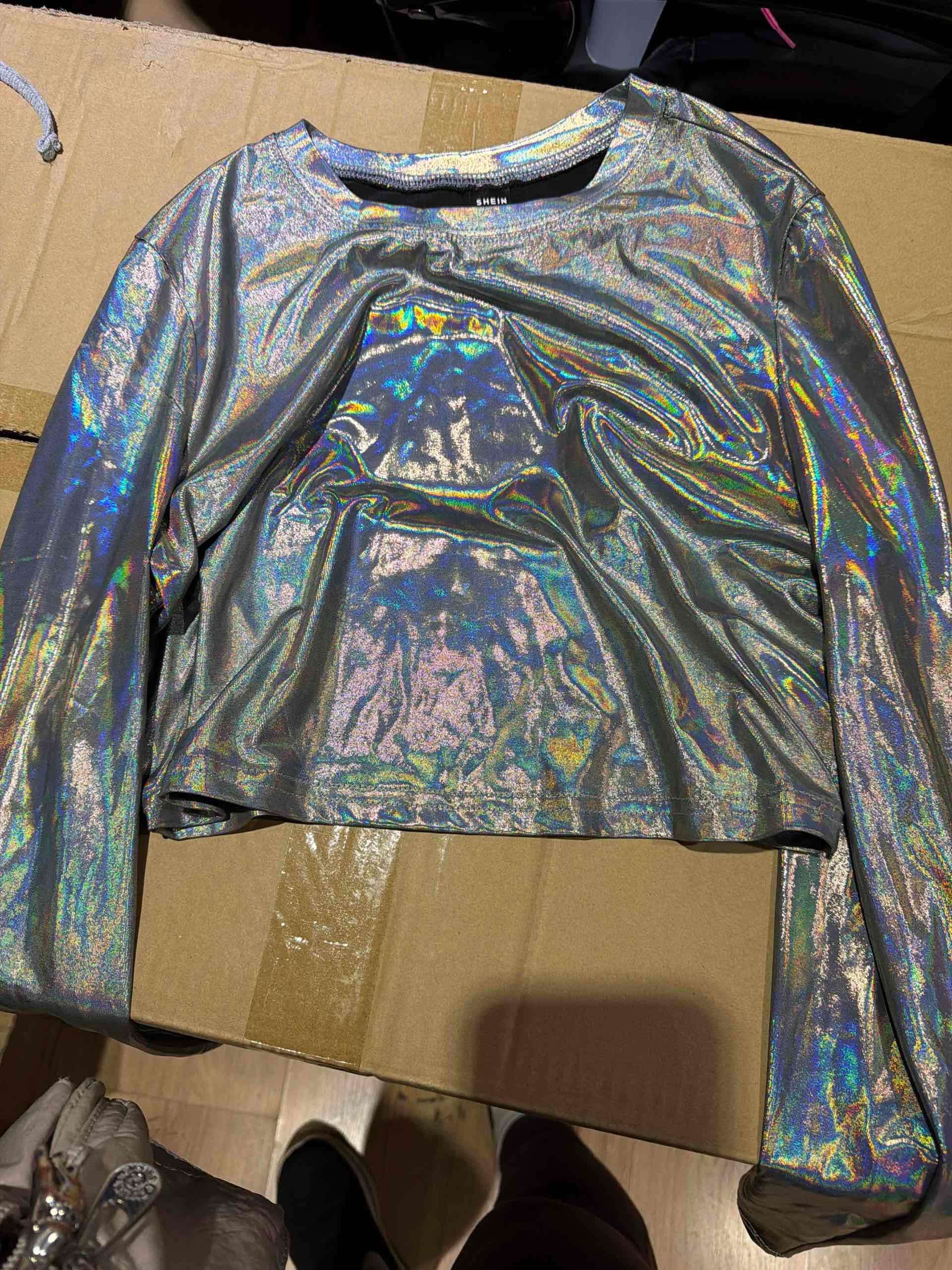 Polera holográfica SHEIN