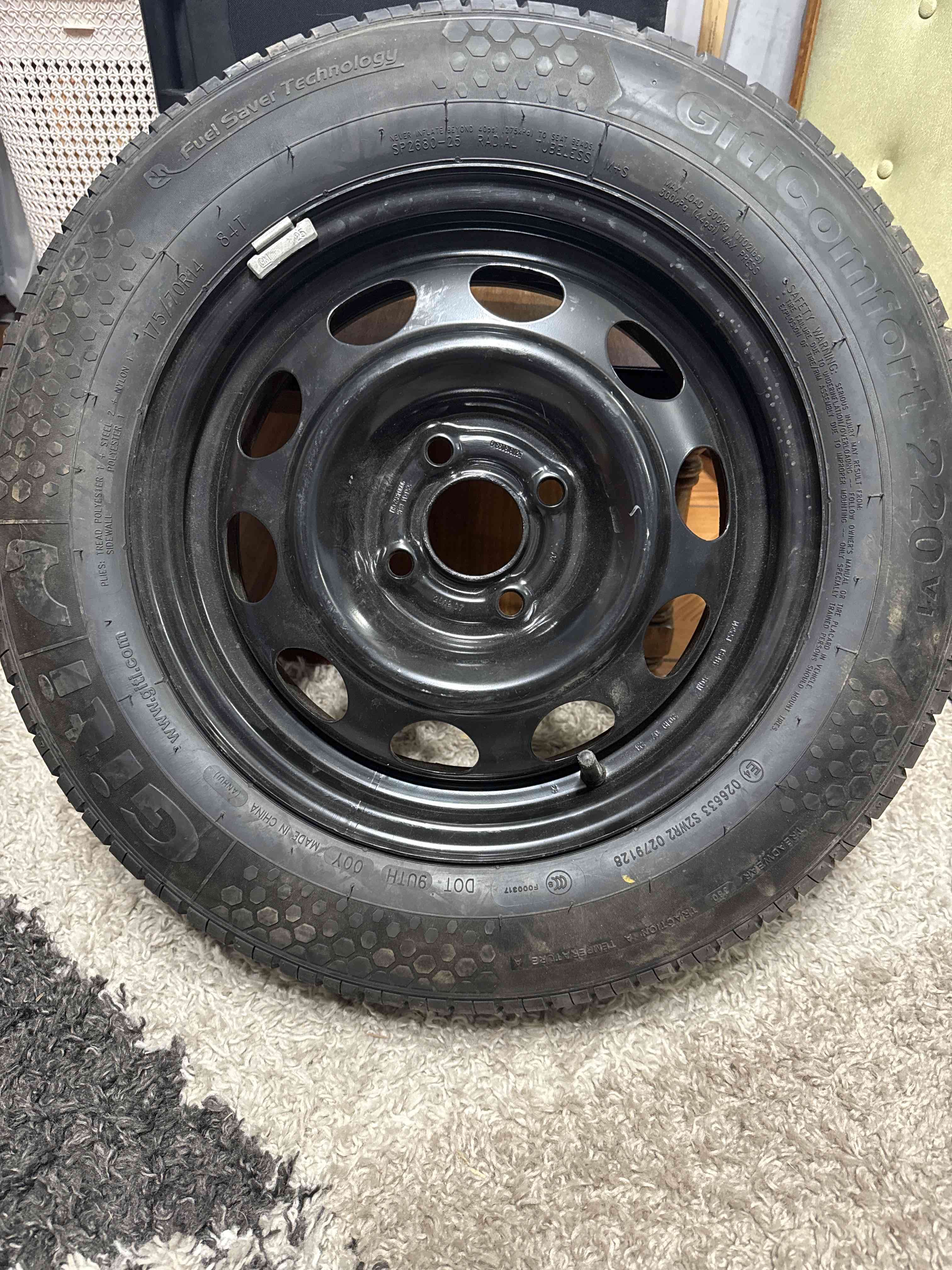 Llantas de repuesto para auto - miniatura 2