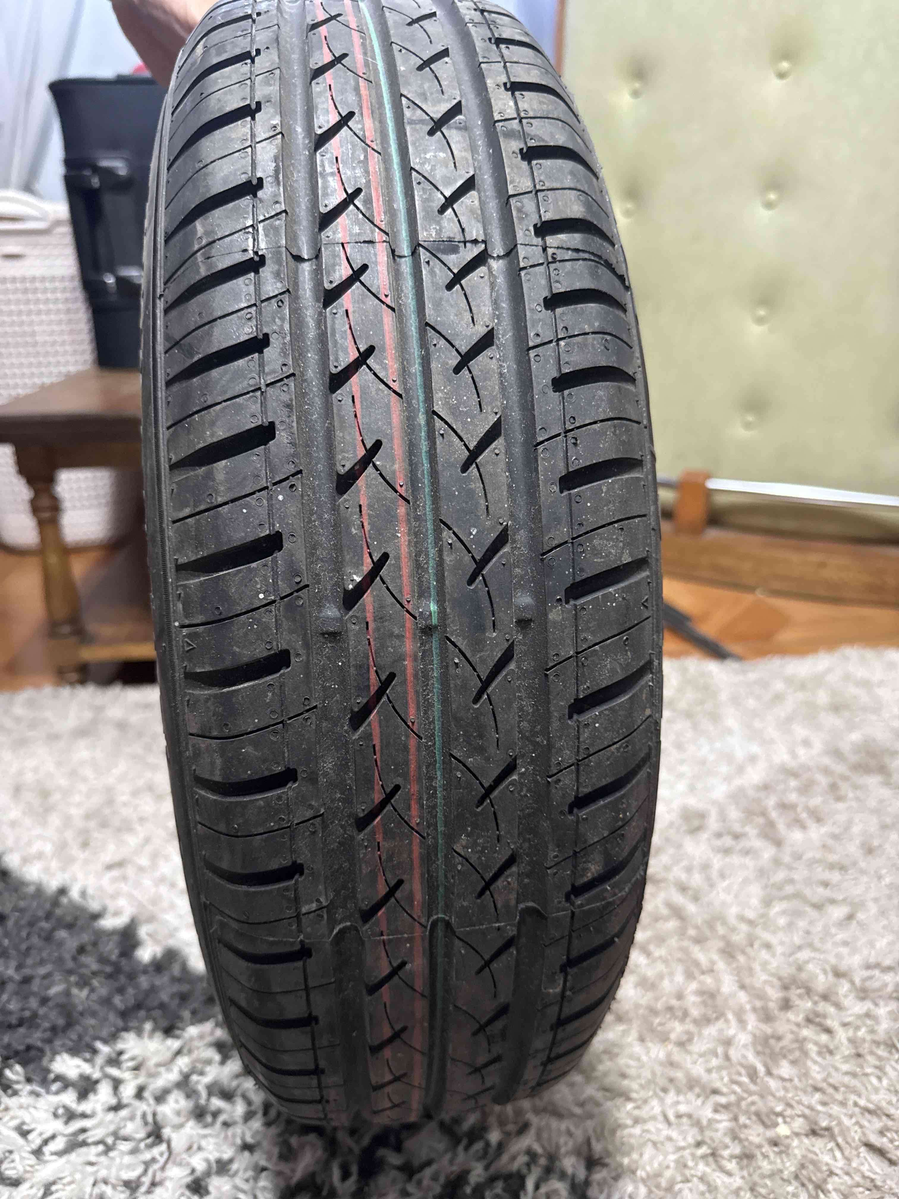 Llantas de repuesto para auto - miniatura 3