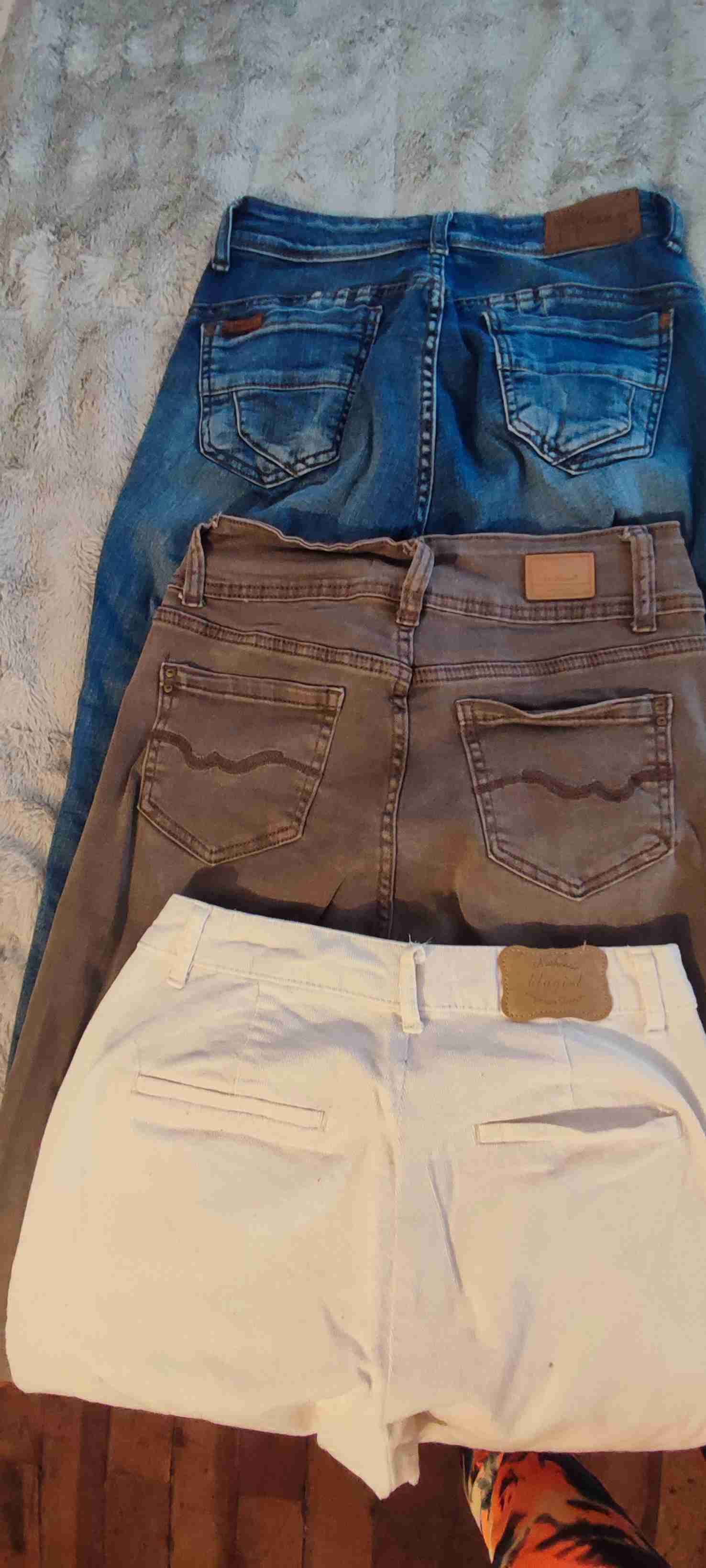 Lote de tres pantalones de mujer - miniatura 3