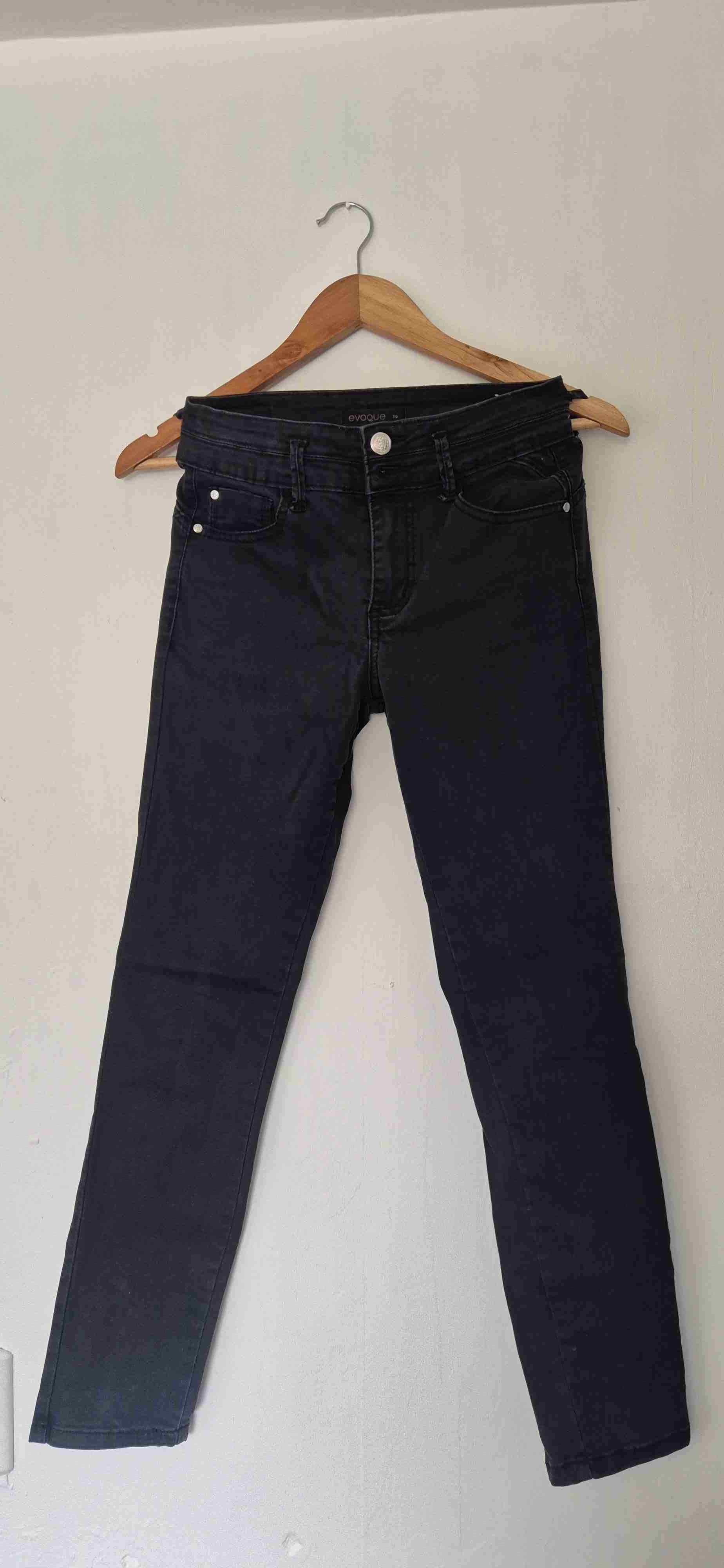 Jeans negros para mujer