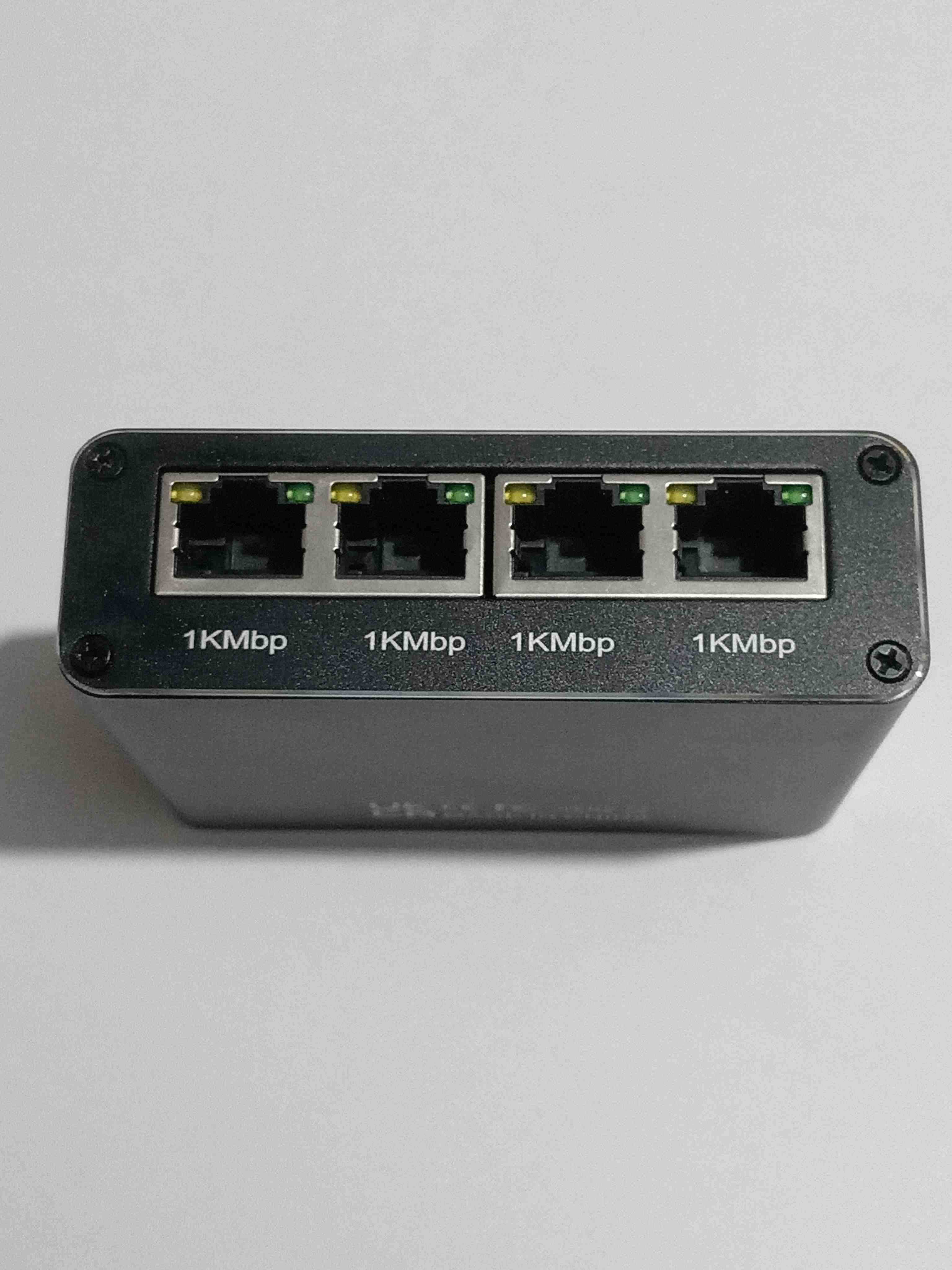 Separador de red 1x4 1000Mbps - miniatura 4