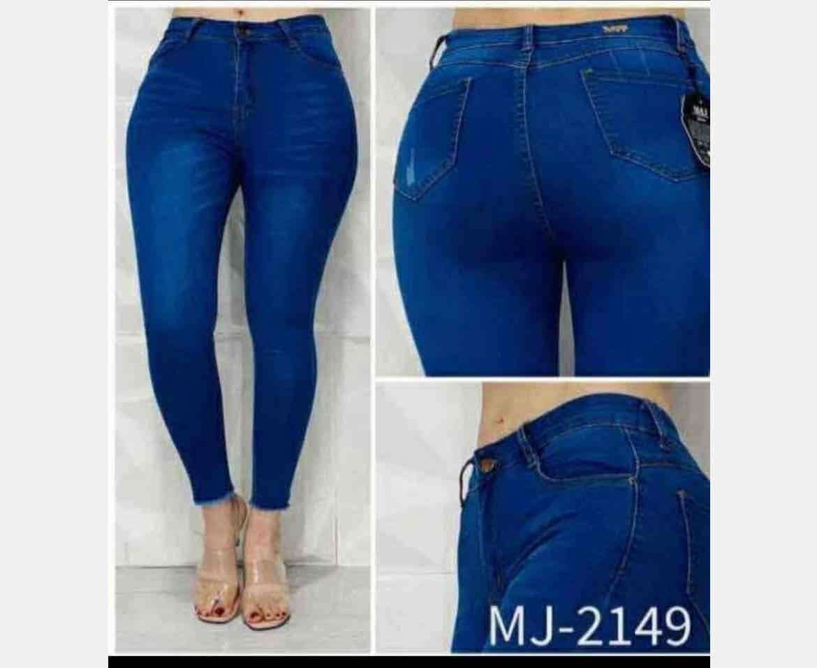 Jeans pitillo azul rasgados - miniatura 3