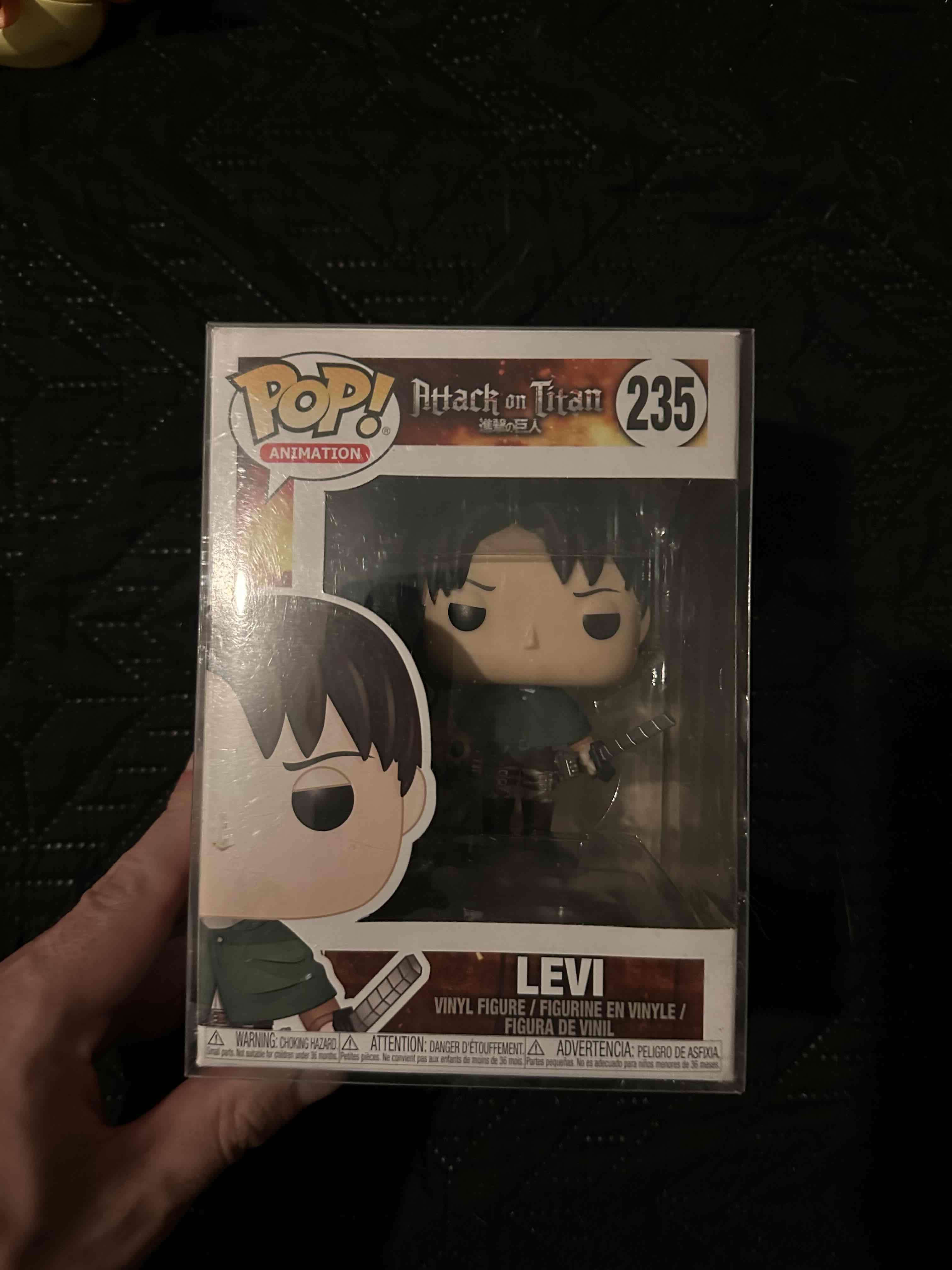 Funko Pop Levi Ataque a los Titanes - miniatura 1