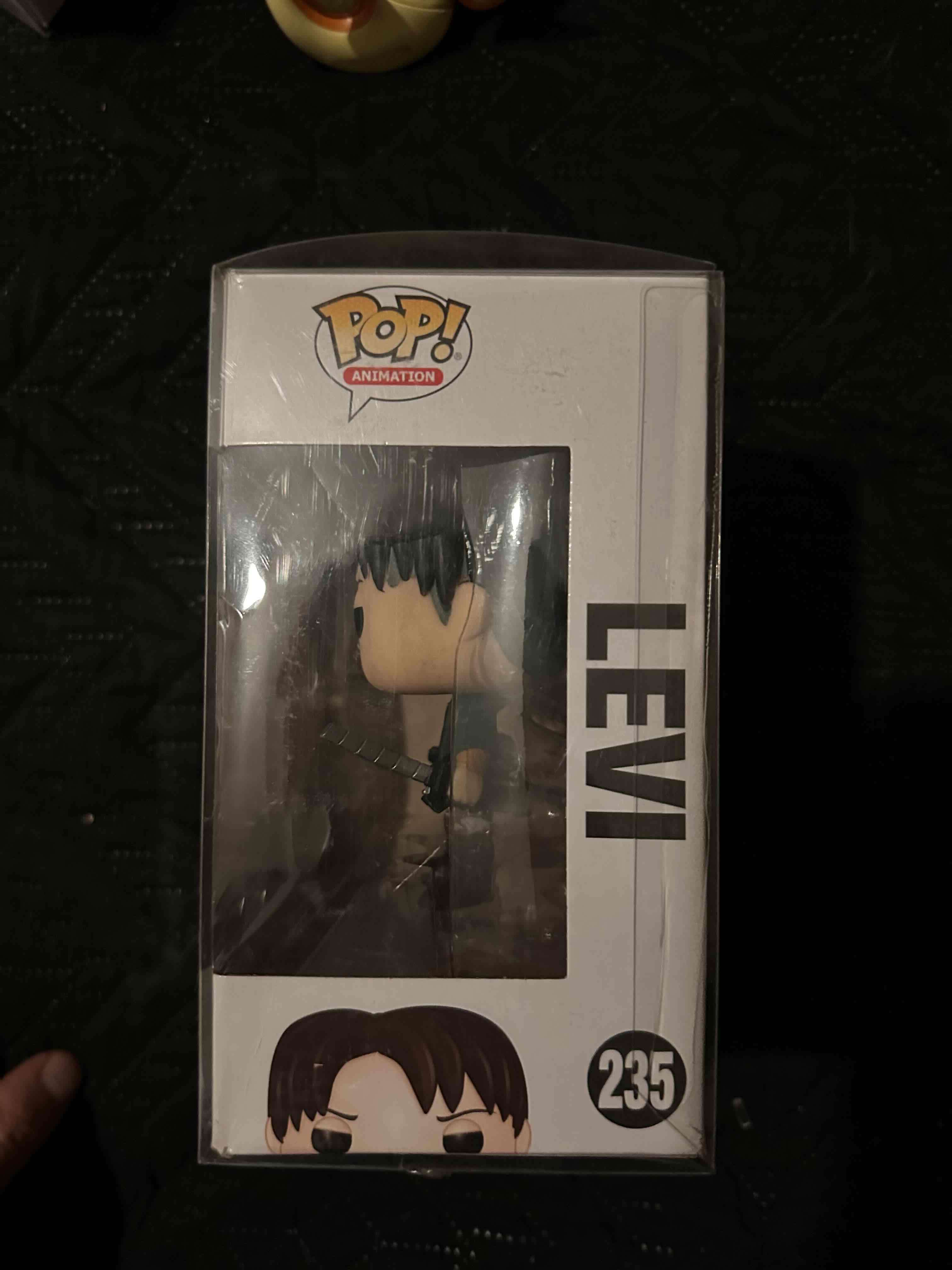 Funko Pop Levi Ataque a los Titanes - miniatura 2