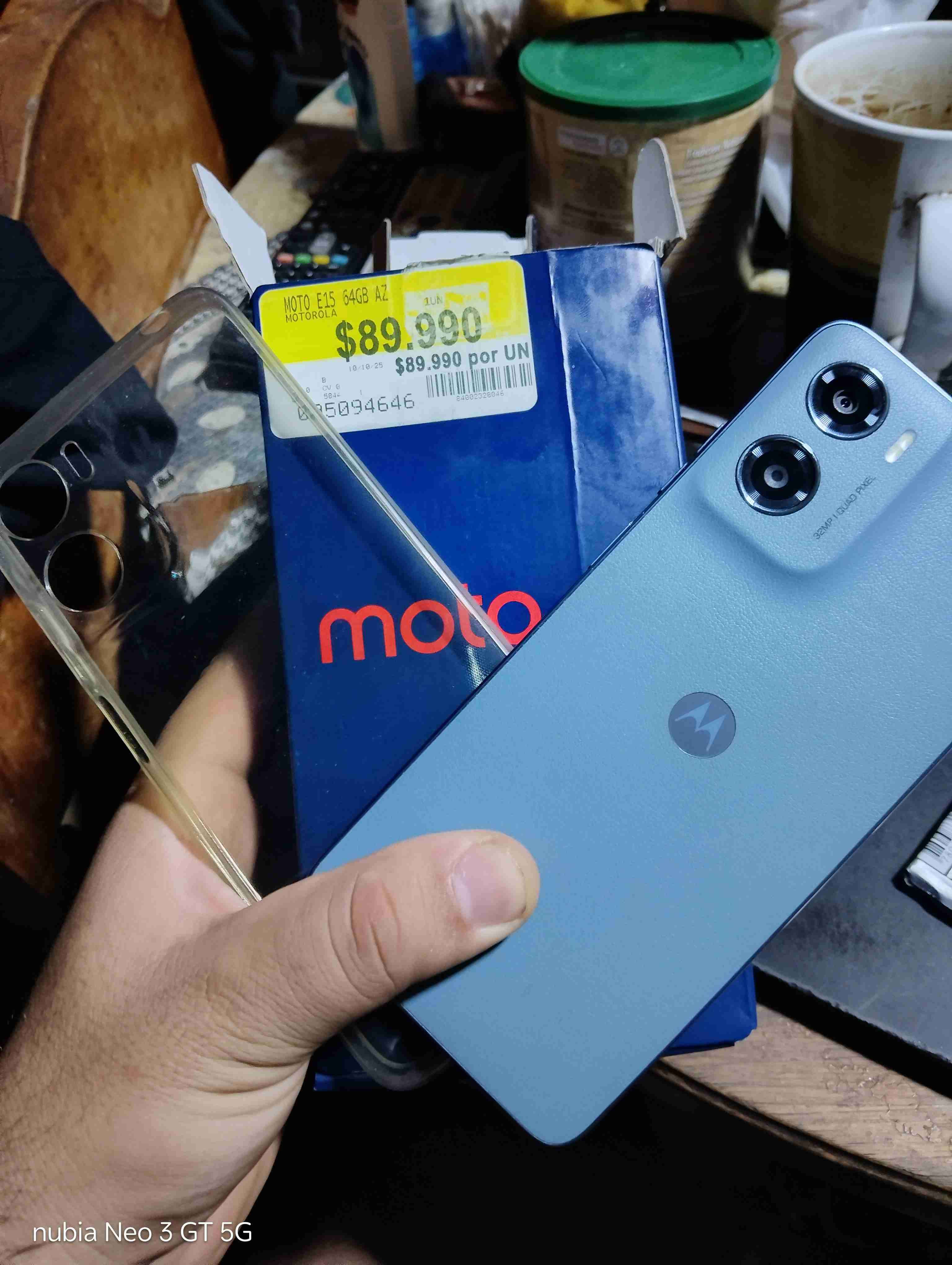 Smartphone Motorola Moto E13 - 1