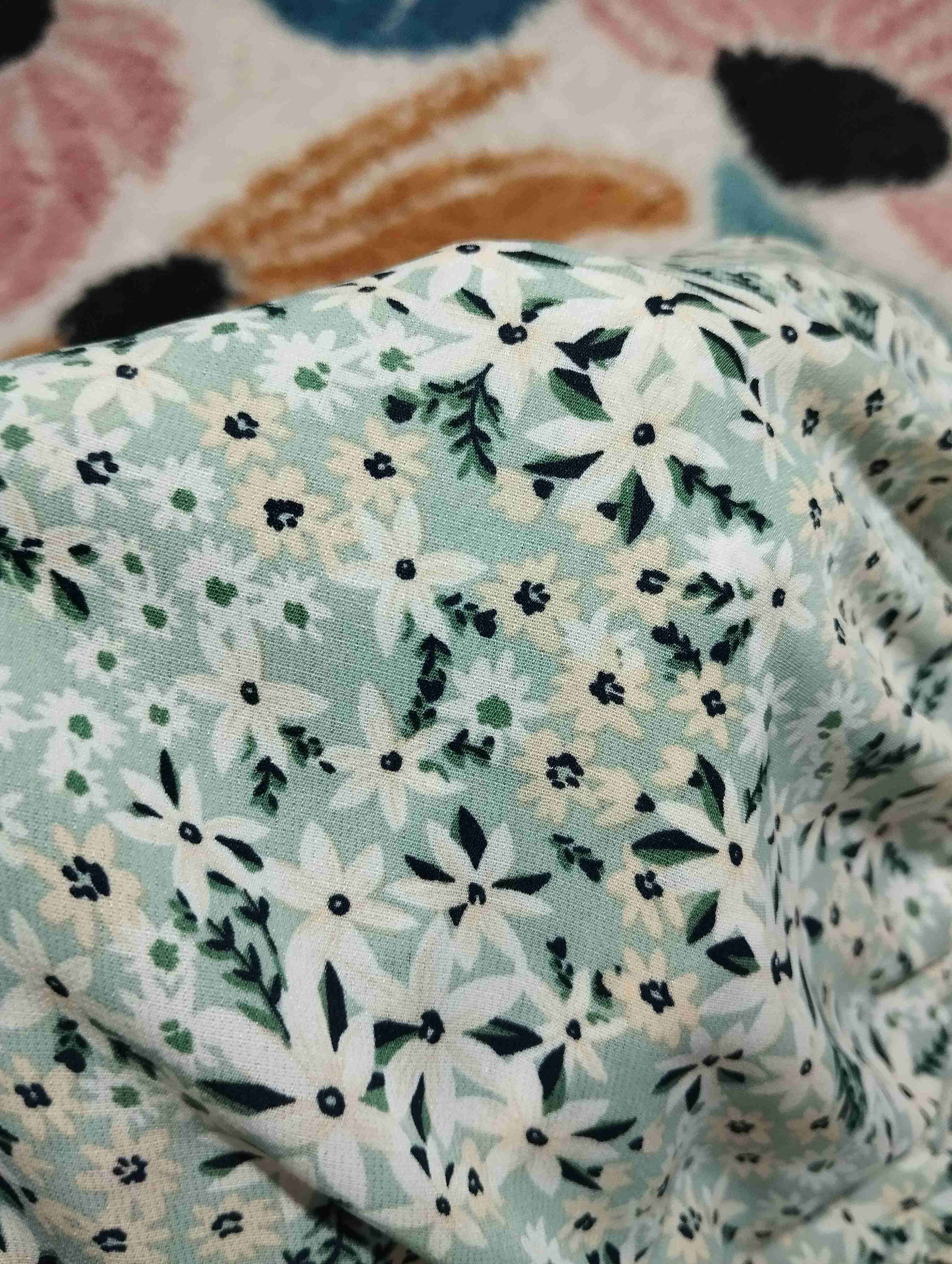 Vestido floral de mangas cortas - miniatura 3