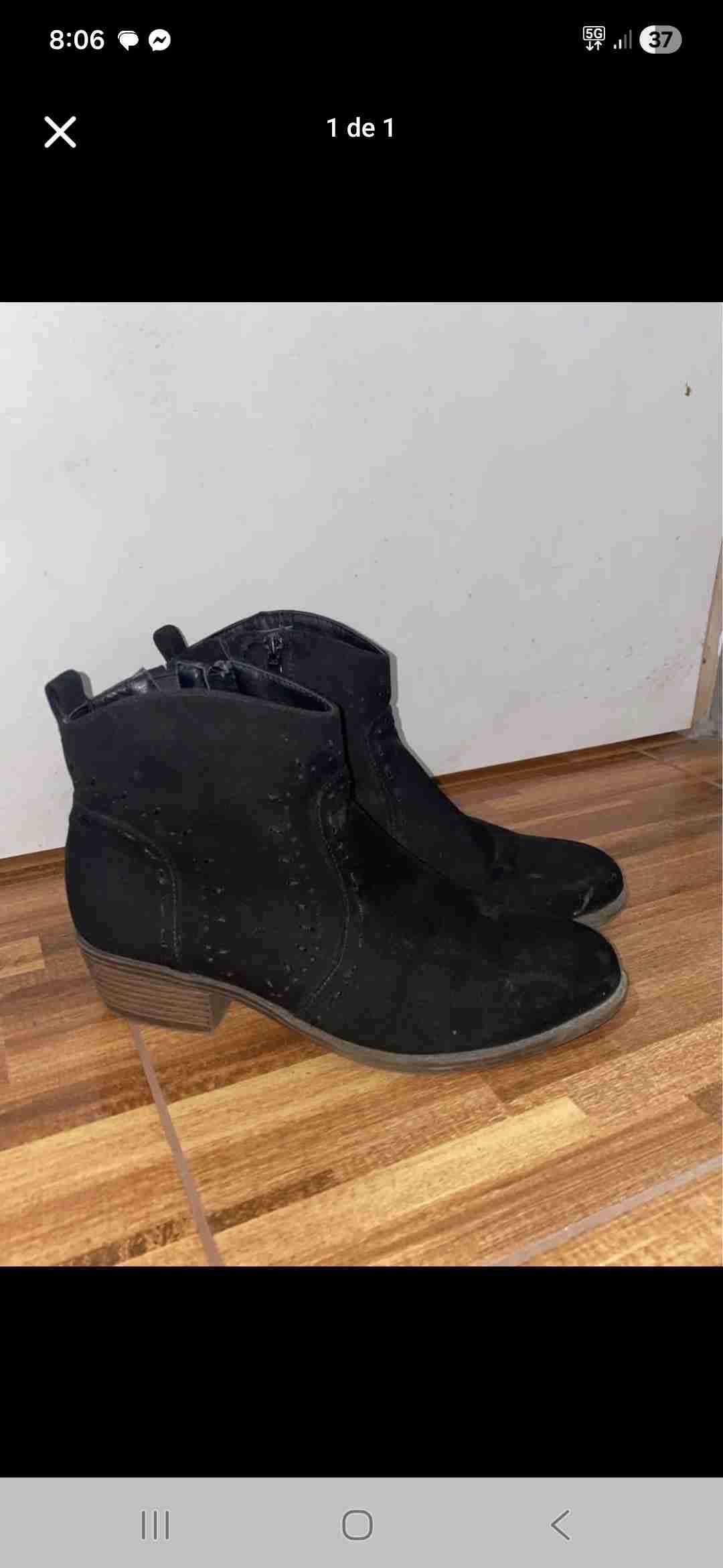 Botines negros de gamuza