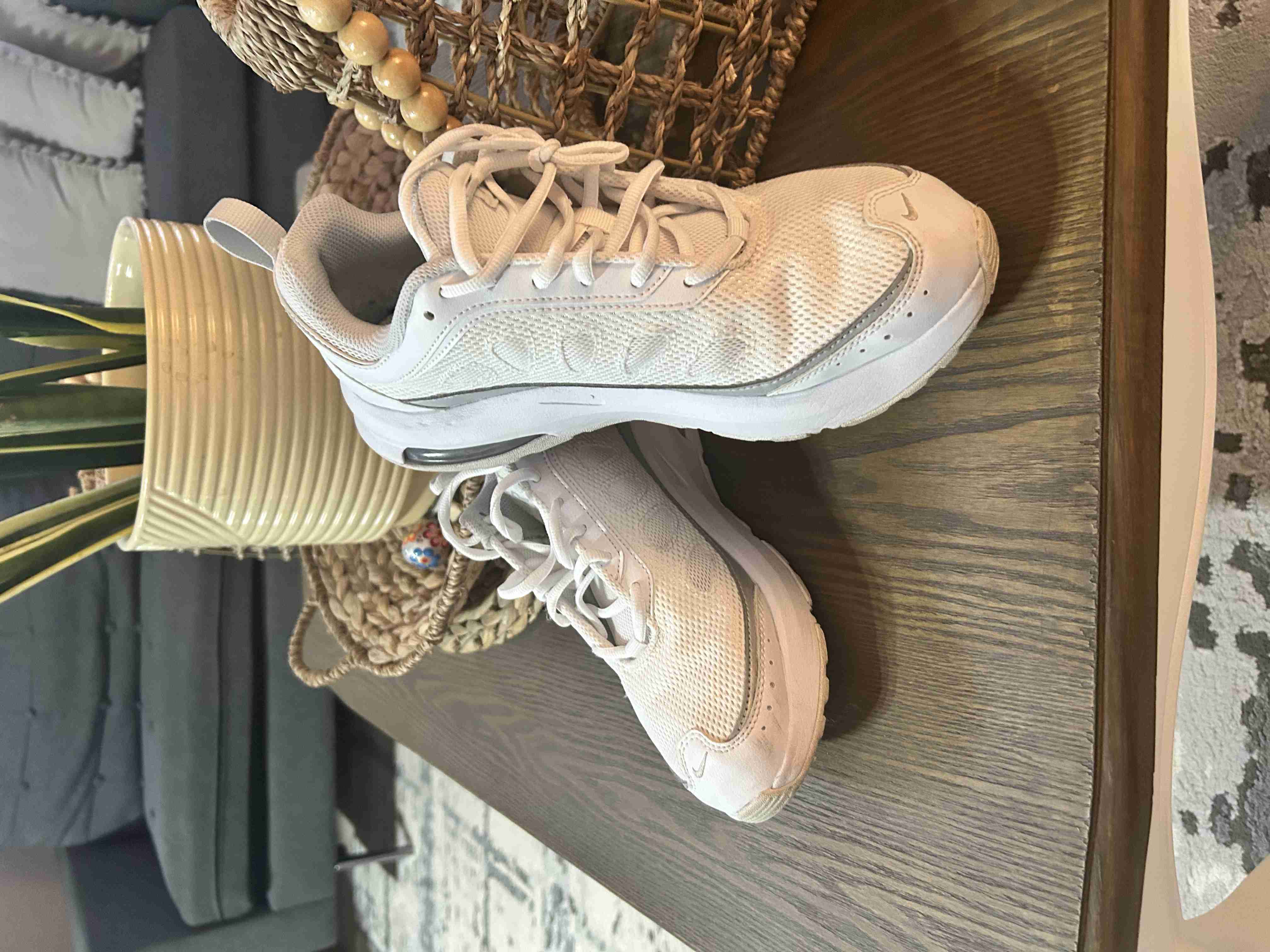 Zapatillas deportivas blancas Nike - 2