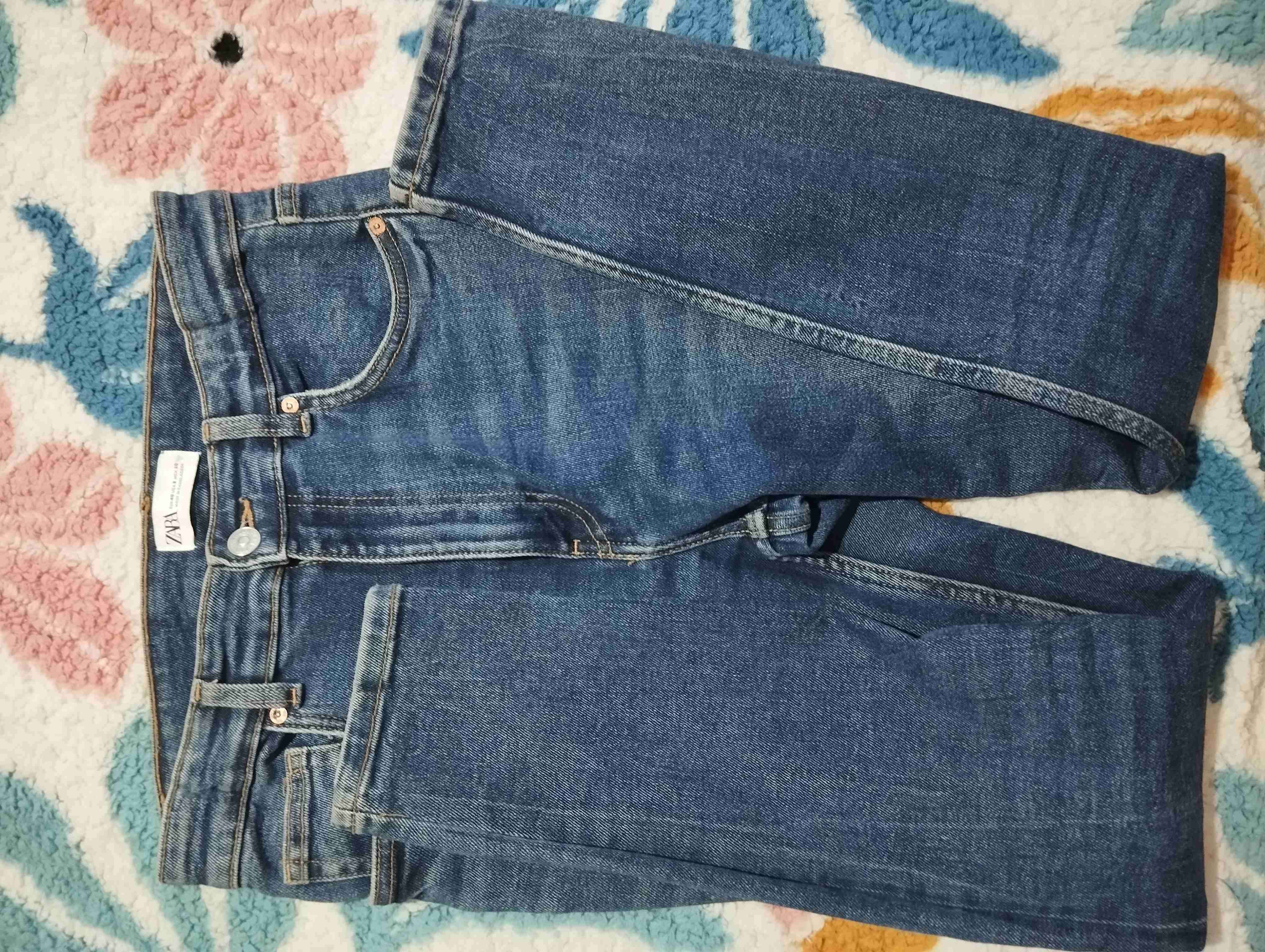 Jeans azul clásico - miniatura 4