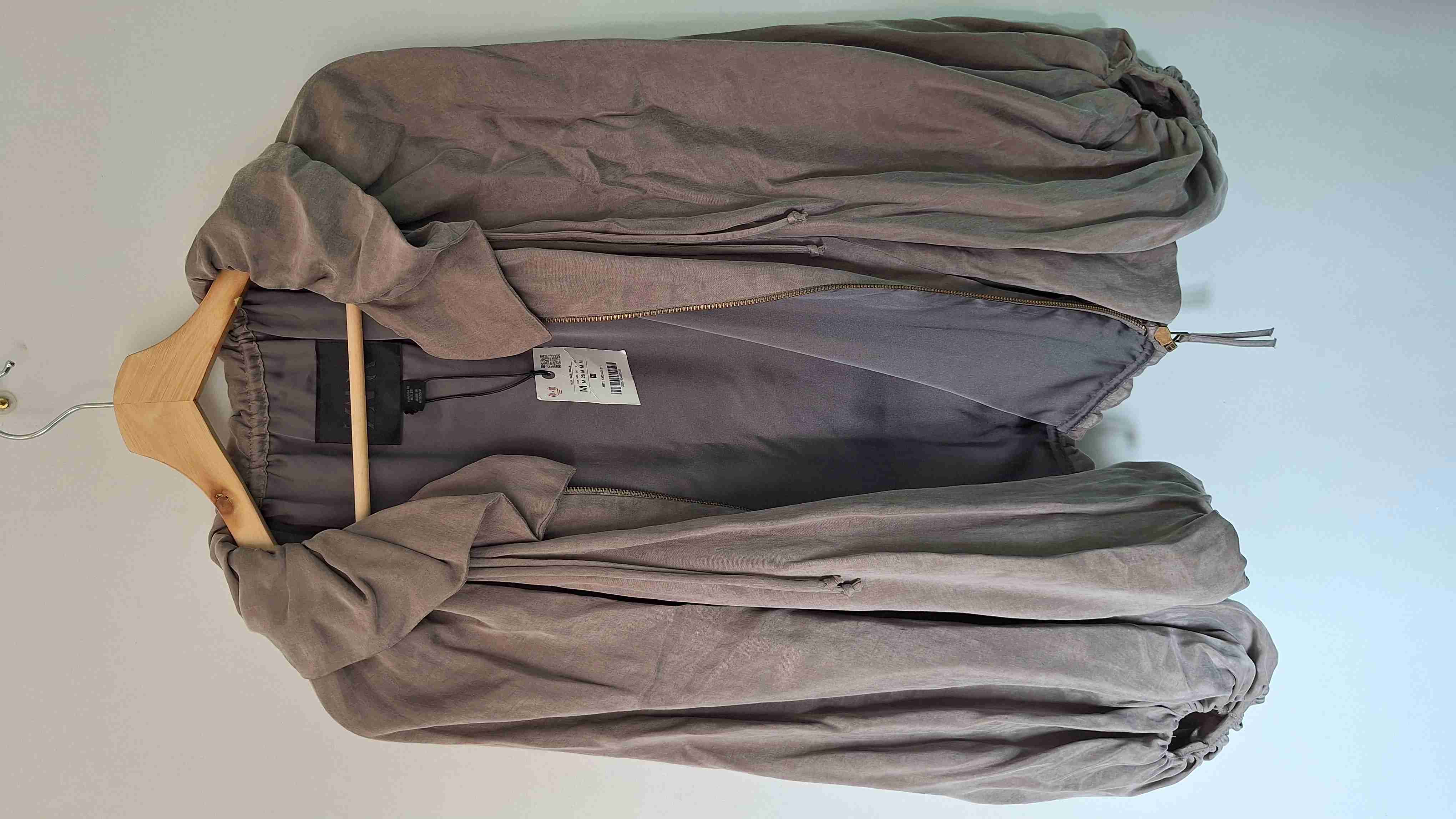 Chaqueta gris amplia con cierre - miniatura 3