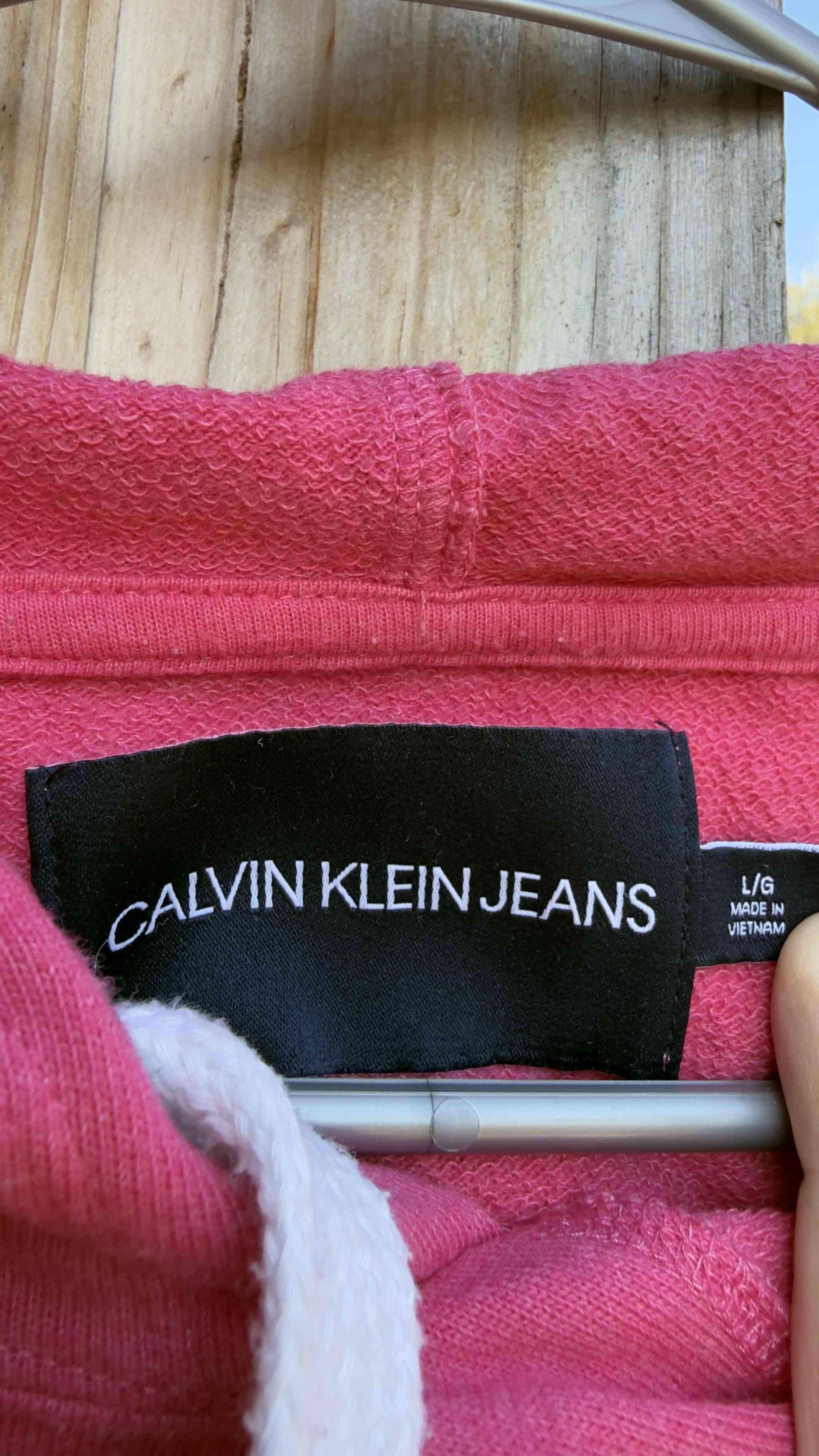 Polerón Calvin Klein degradado - miniatura 3