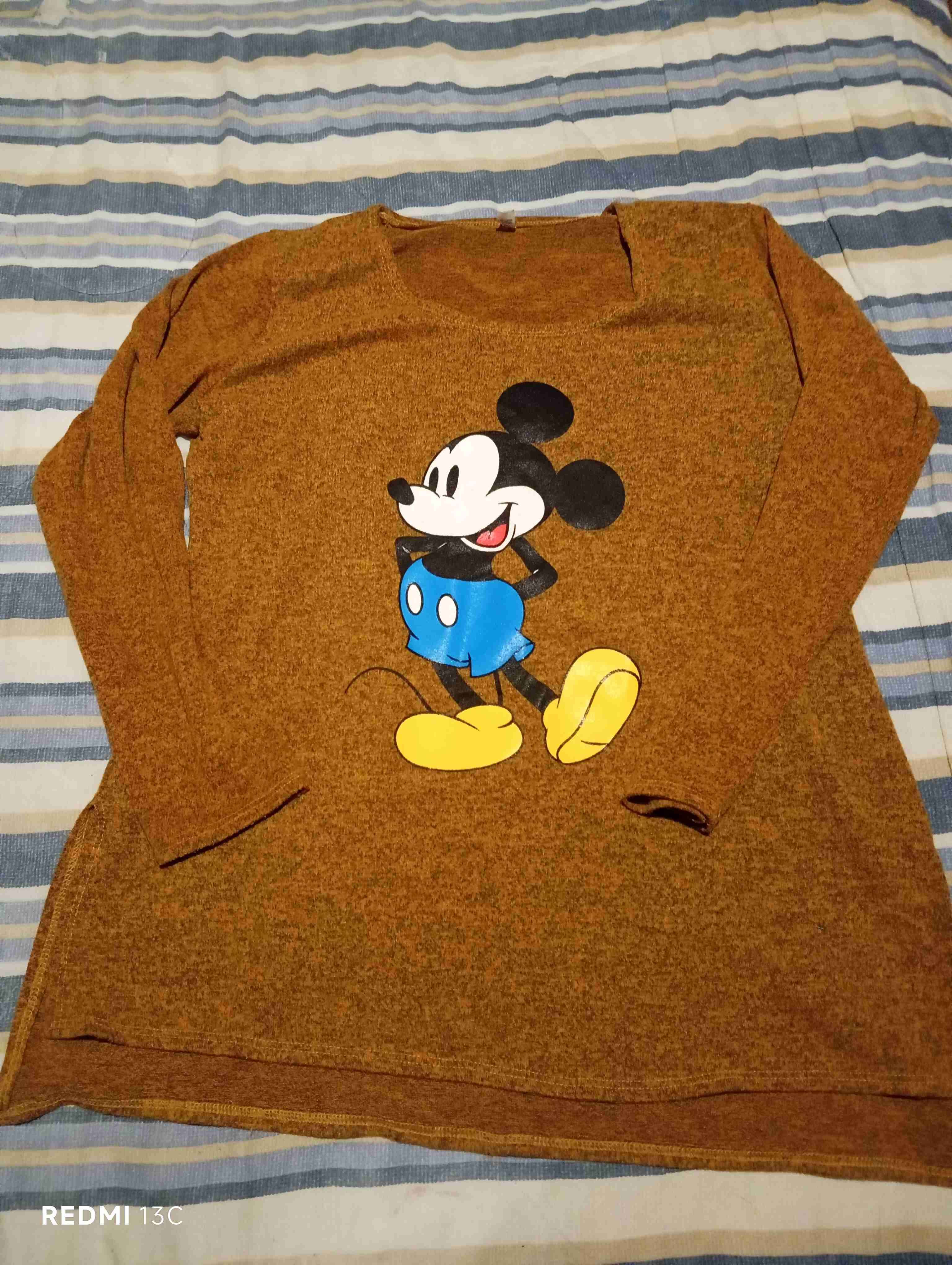 Polera manga larga Mickey Mouse