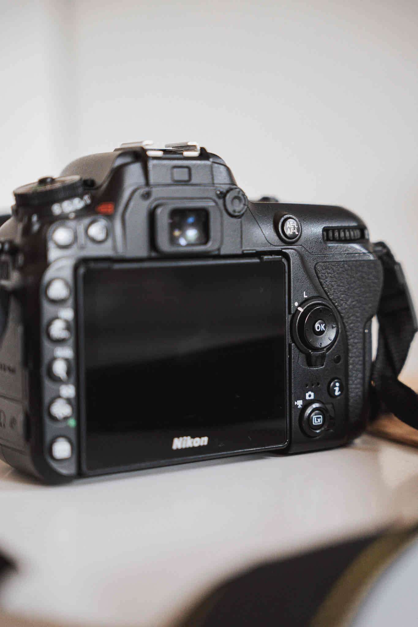 Cámara Nikon D7500 con lentes - miniatura 4