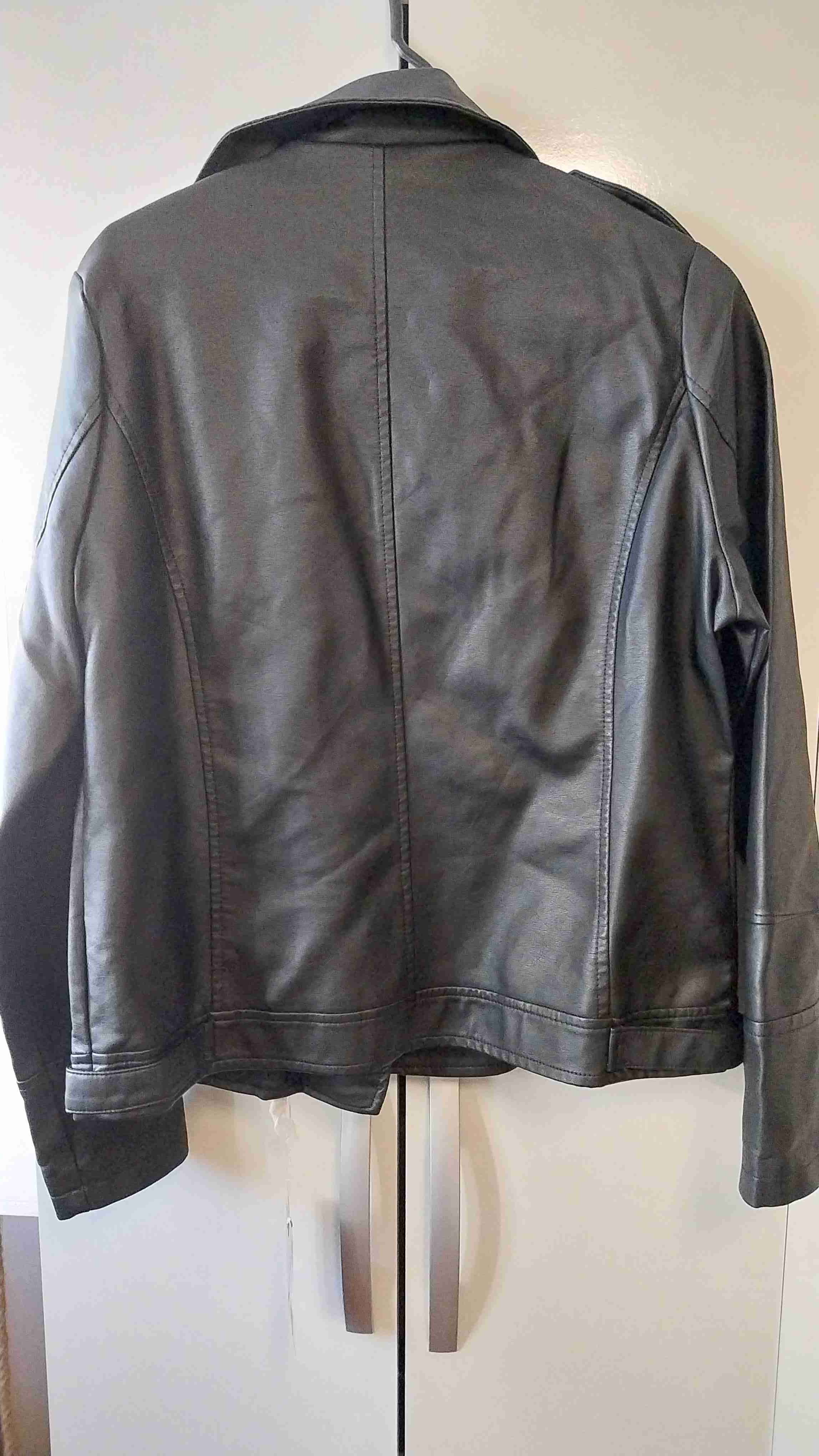 Chaqueta de ecocuero negra Wados - miniatura 2