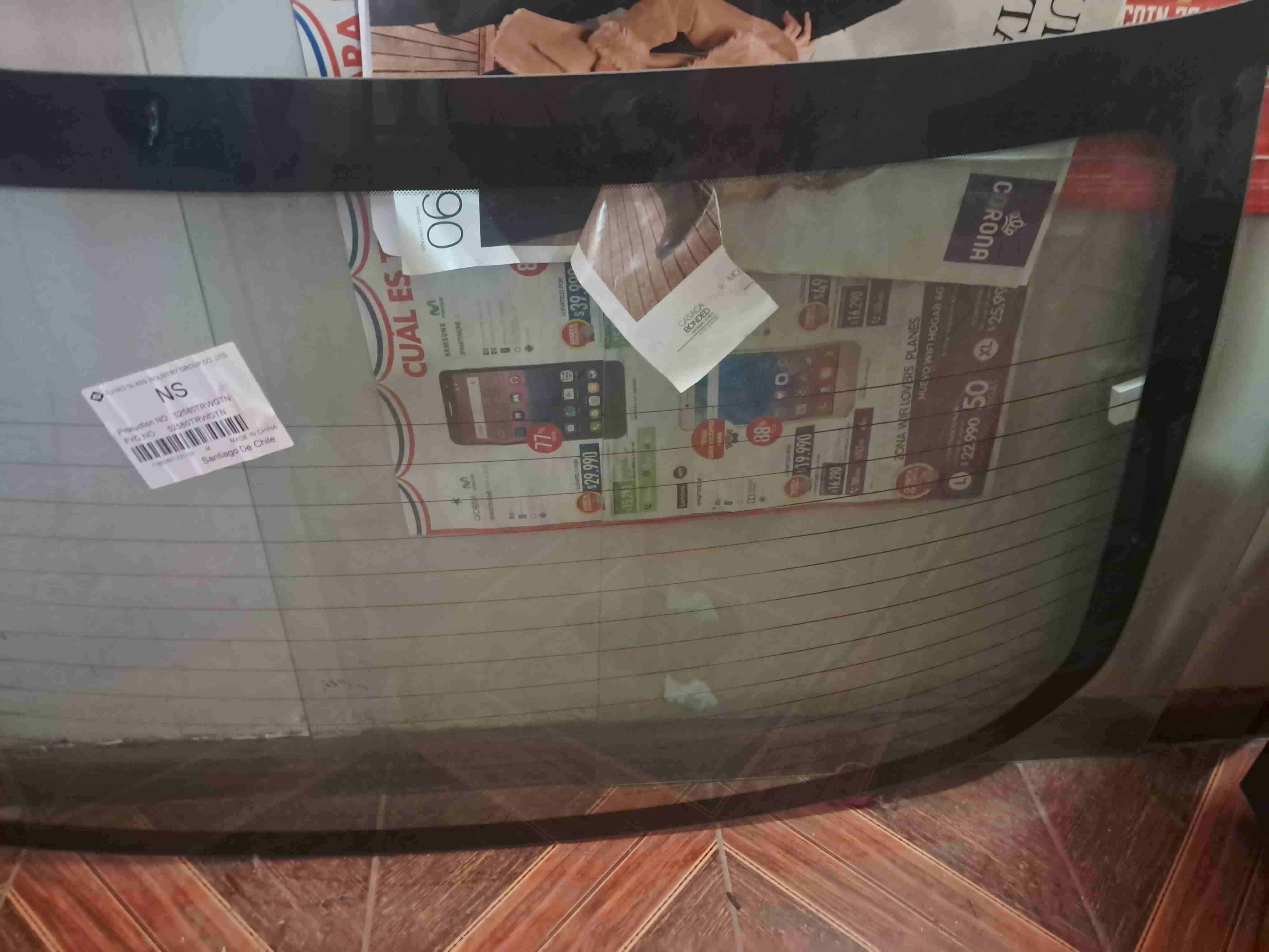 Parabrisas delantero y trasero NiSSAN TiiDA sedán - miniatura 4