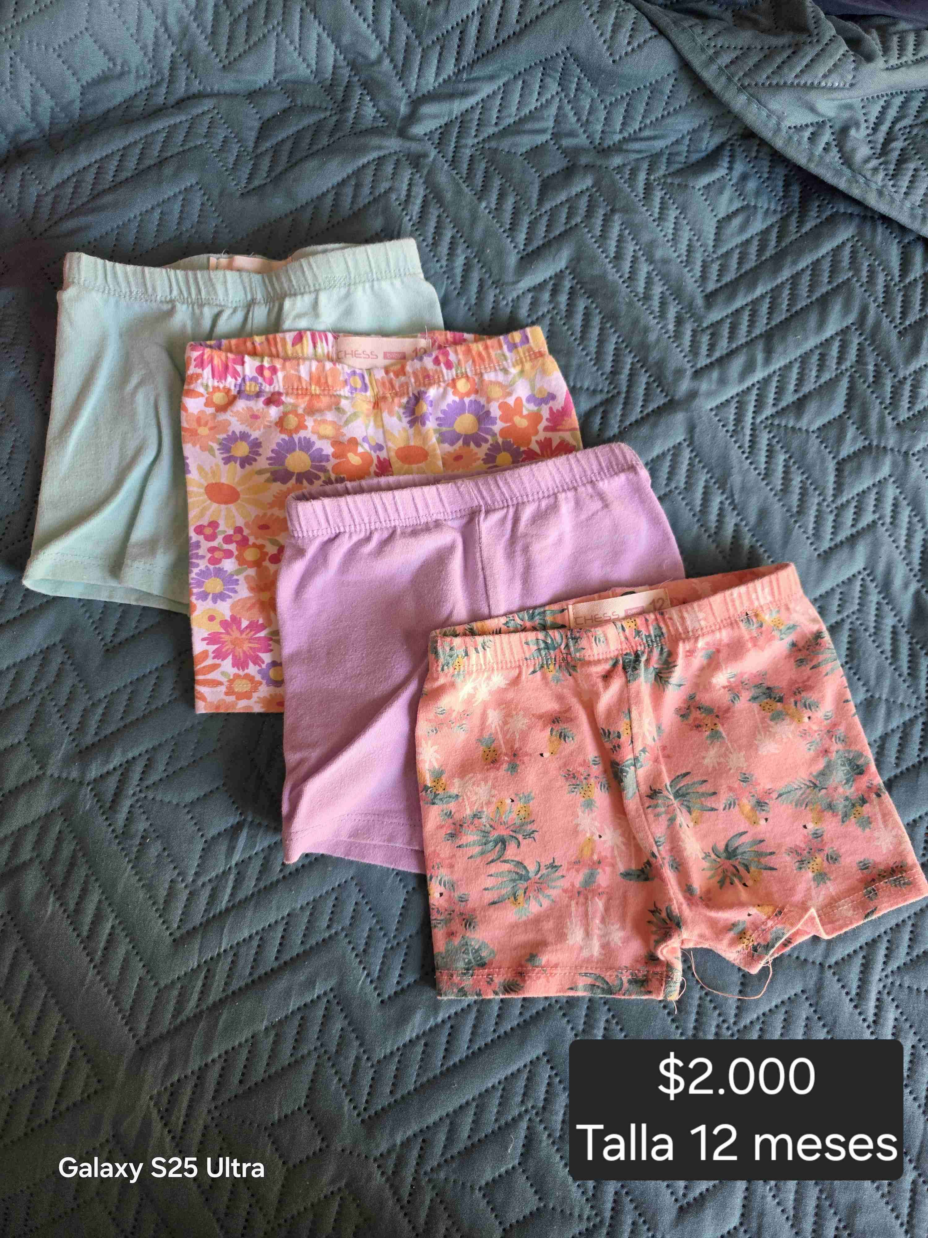 Pantaloncitos de bebé variados
