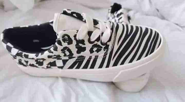 Zapatillas estampado animal print - miniatura 3