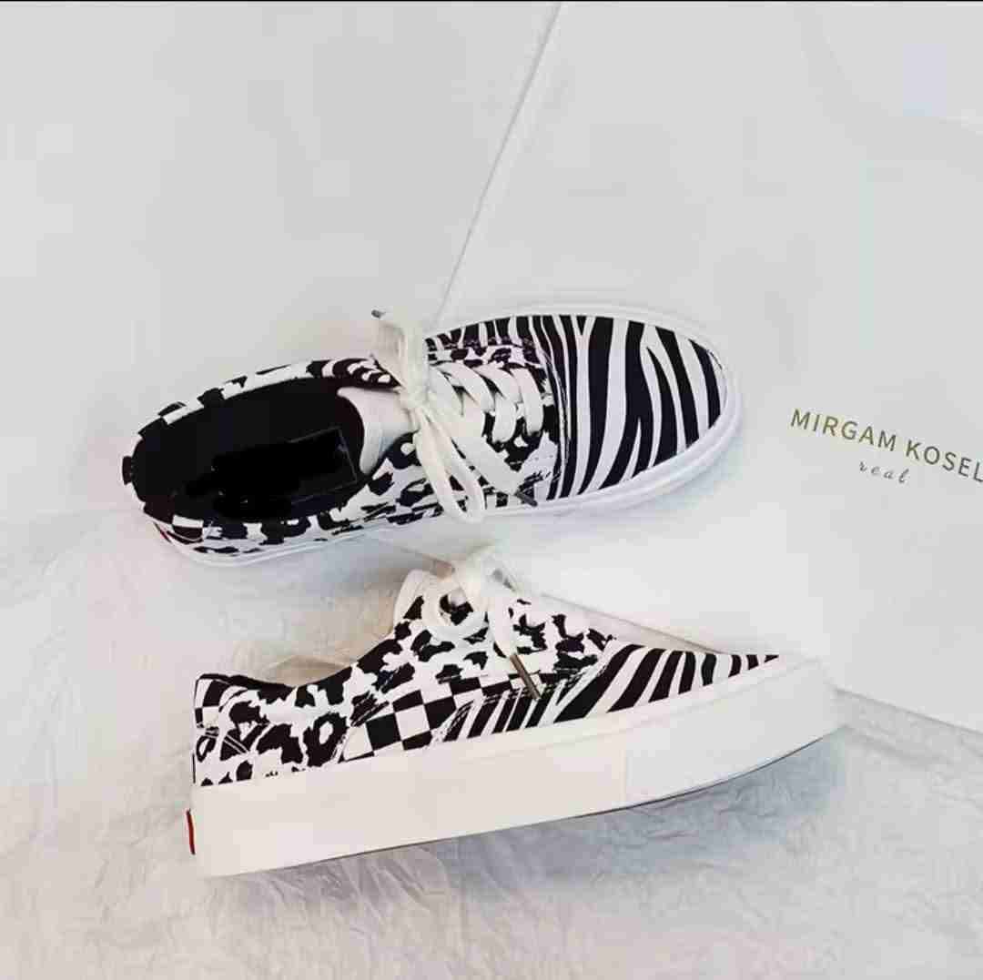 Zapatillas estampado animal print - miniatura 4