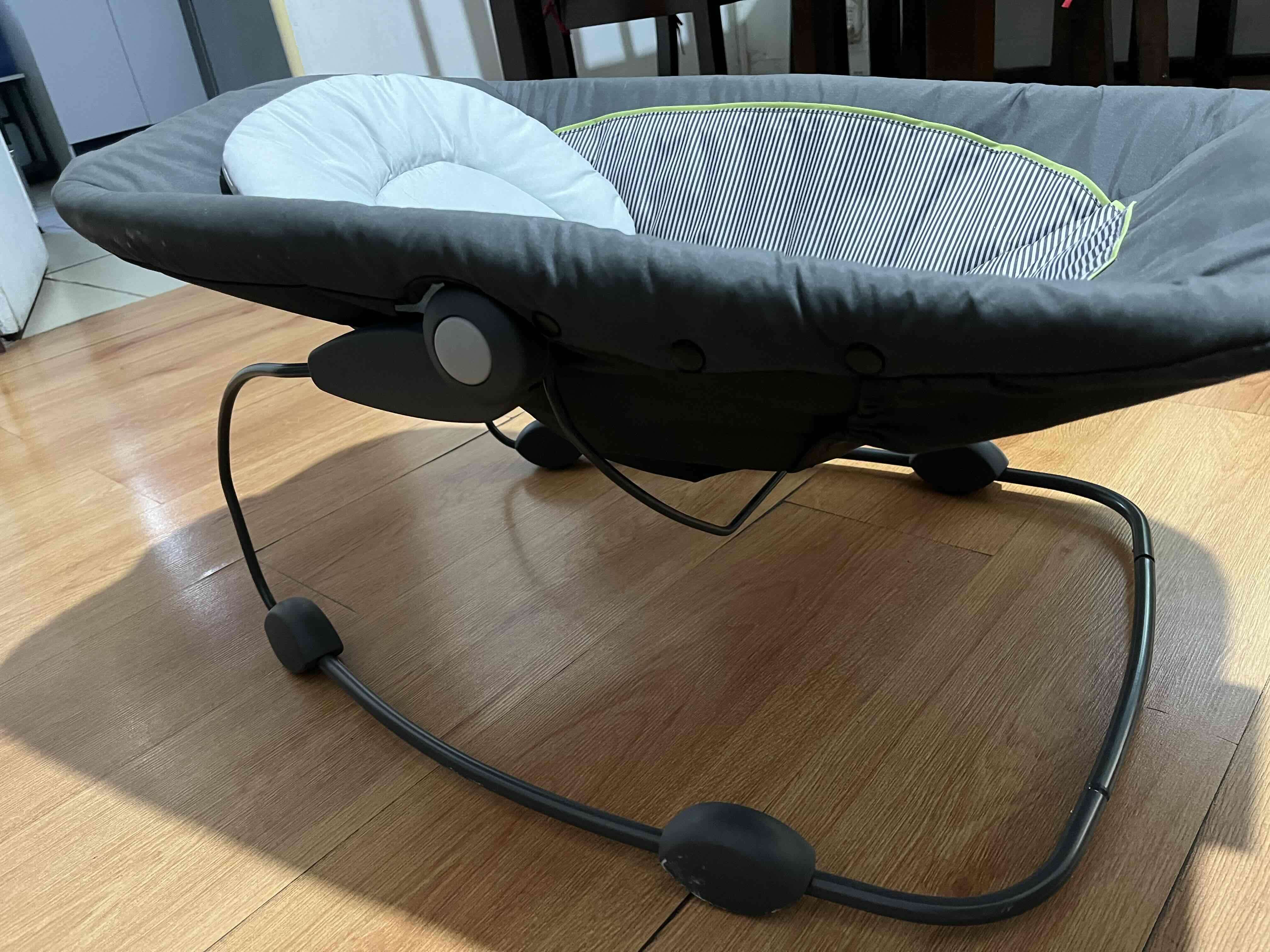 Cuna mecedora para bebé - 5