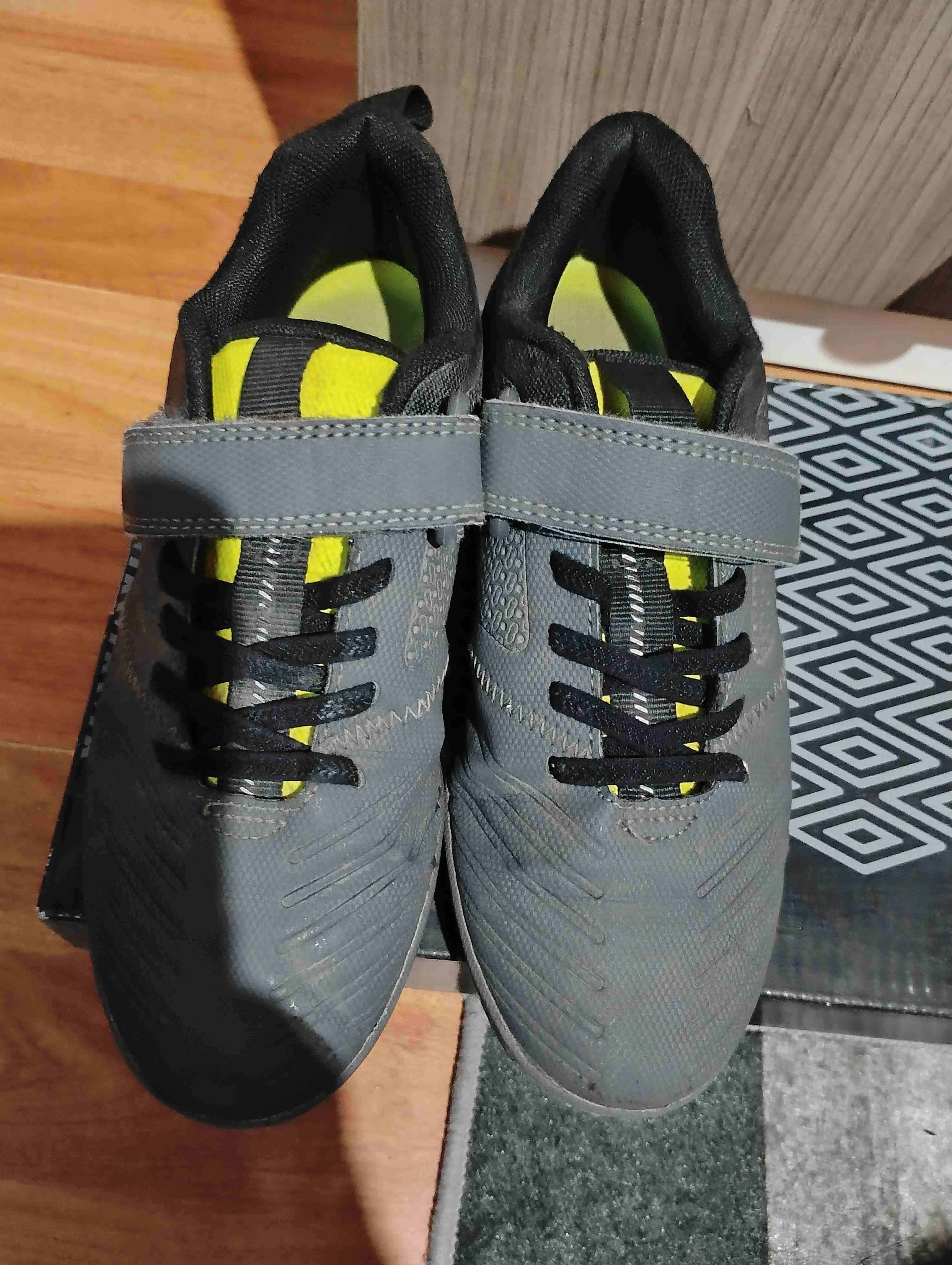 Zapatullas de futbol gris talla 33 colloky - miniatura 2