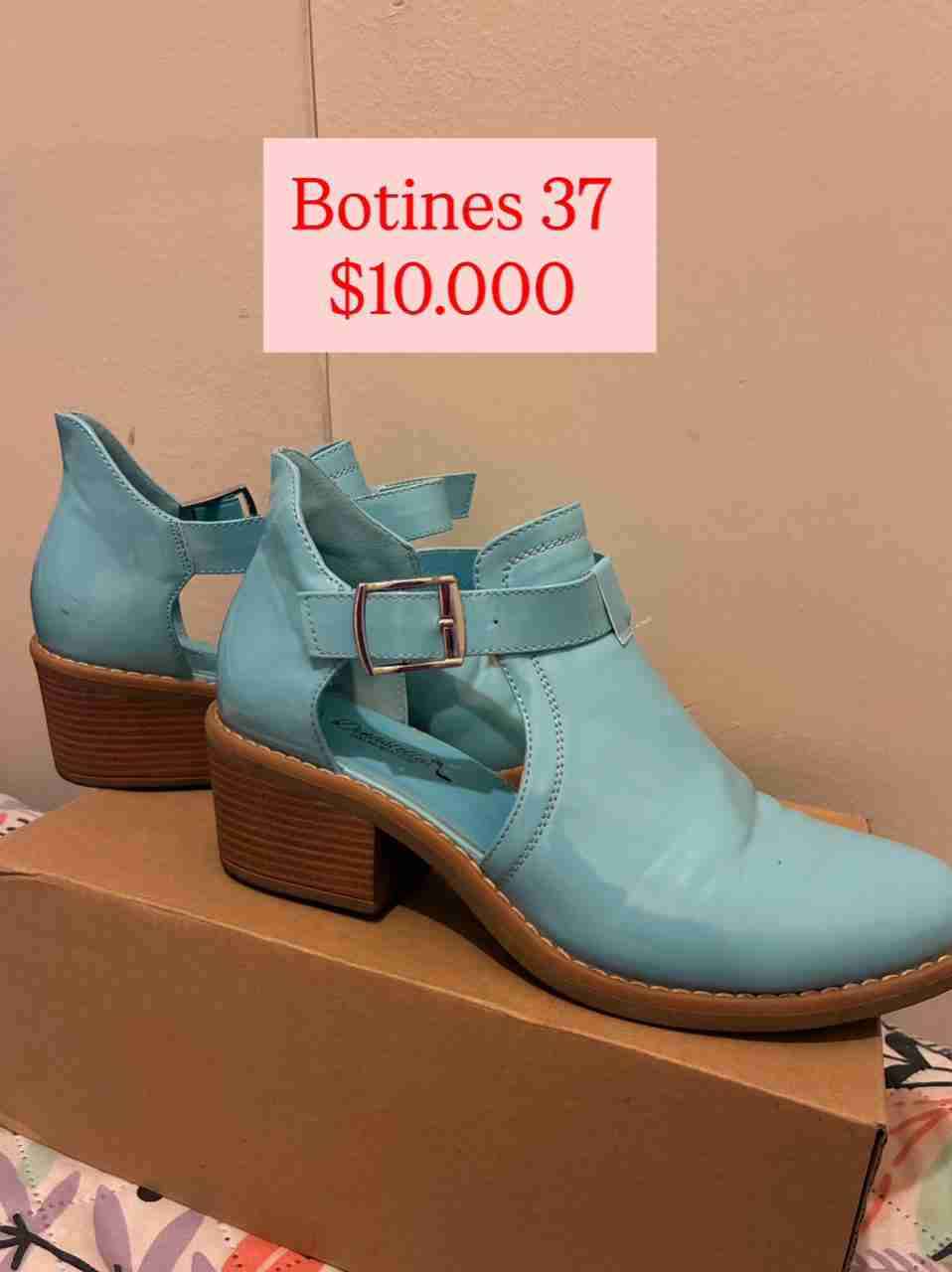 Sandalias rosadas con tachas - 5