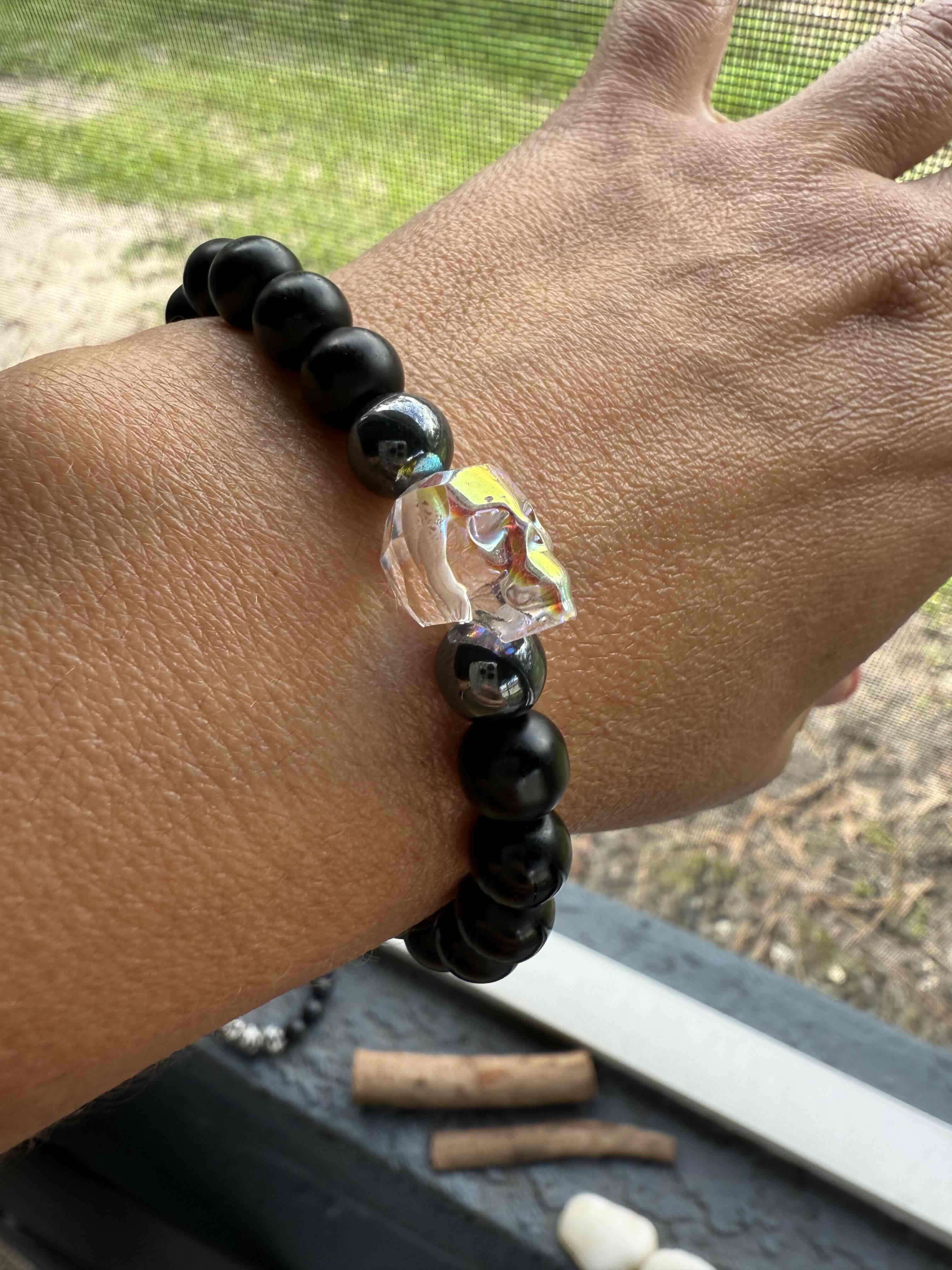 Pulsera de cuentas negras con cristal swaroski - miniatura 2