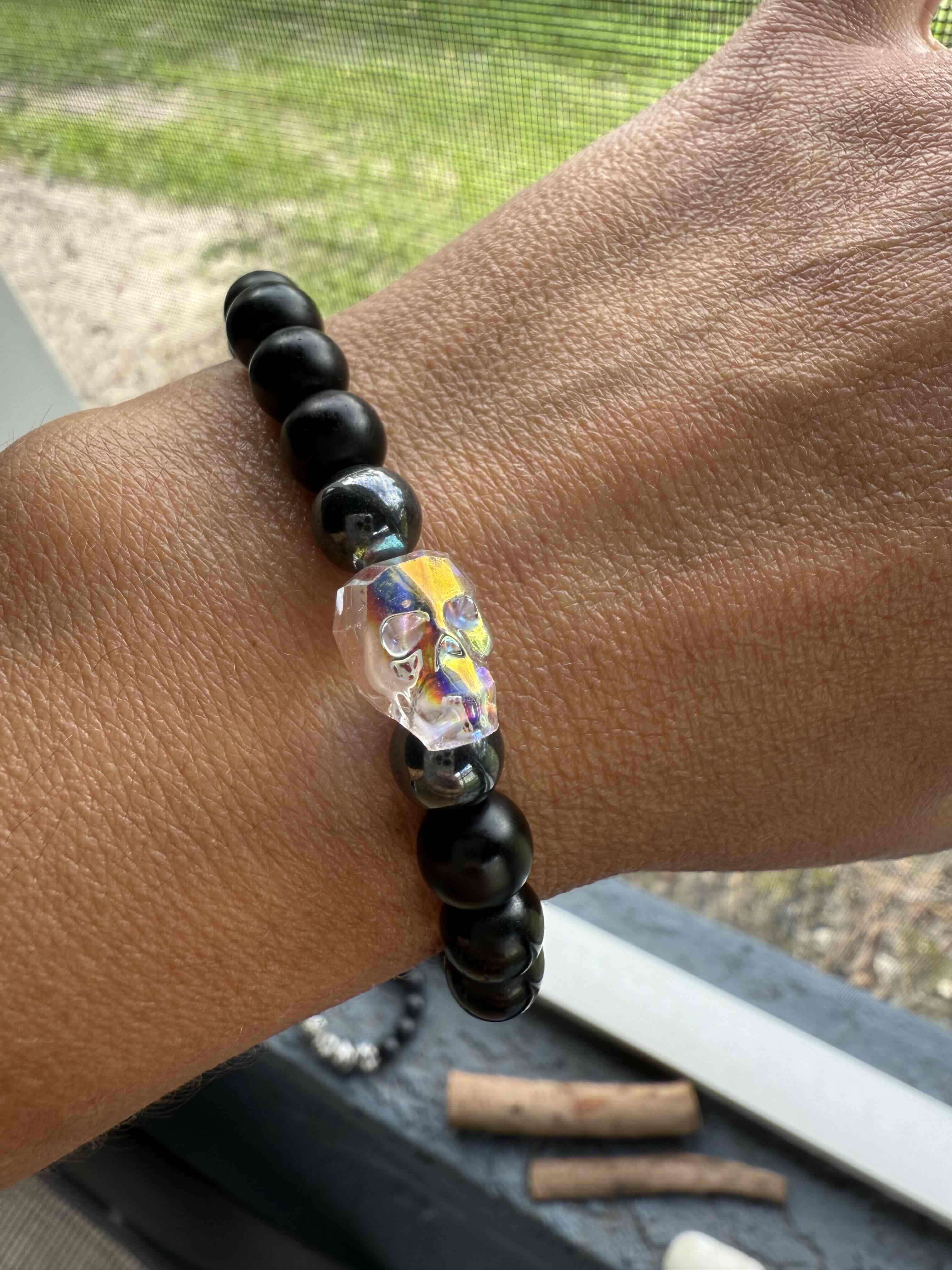 Pulsera de cuentas negras con cristal swaroski - miniatura 3