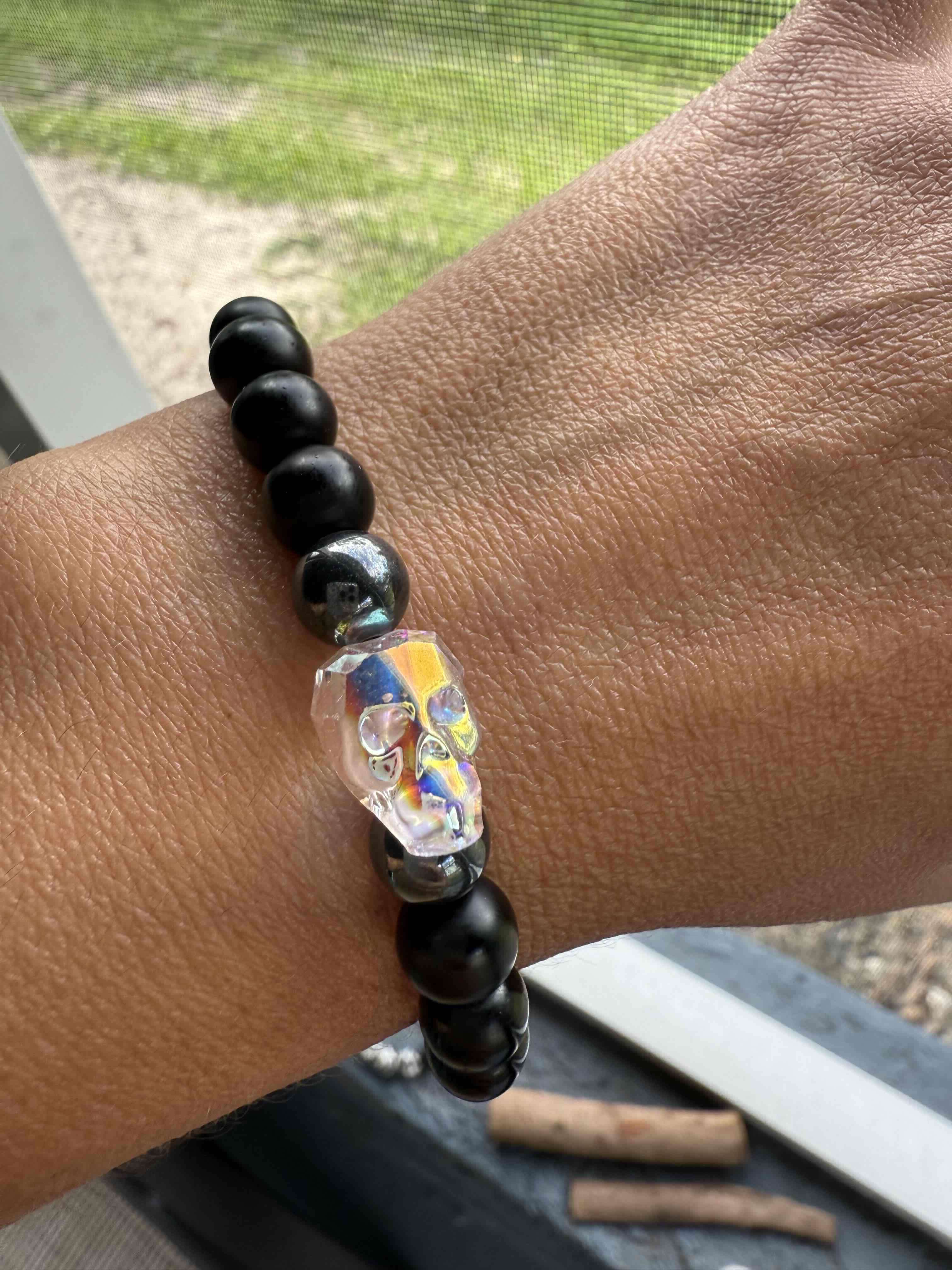 Pulsera de cuentas negras con cristal swaroski - miniatura 4