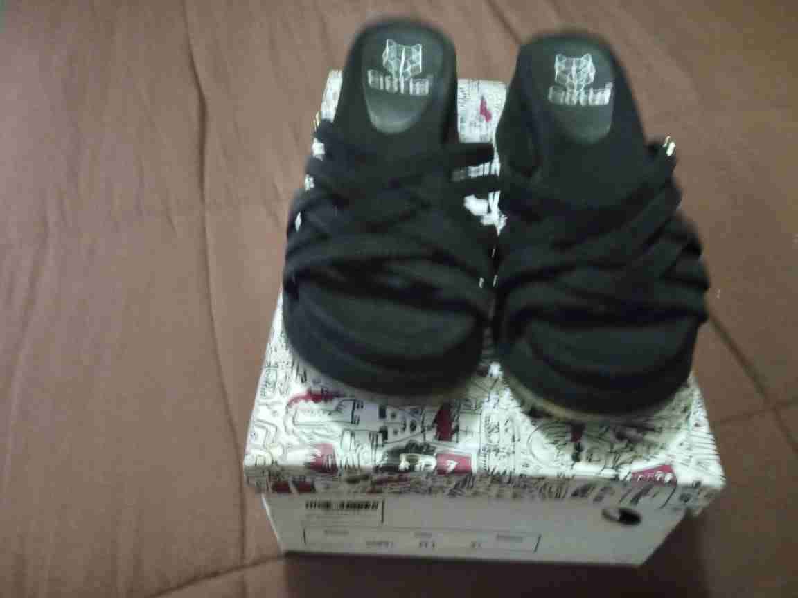 Sandalias negras MyGotta - miniatura 2