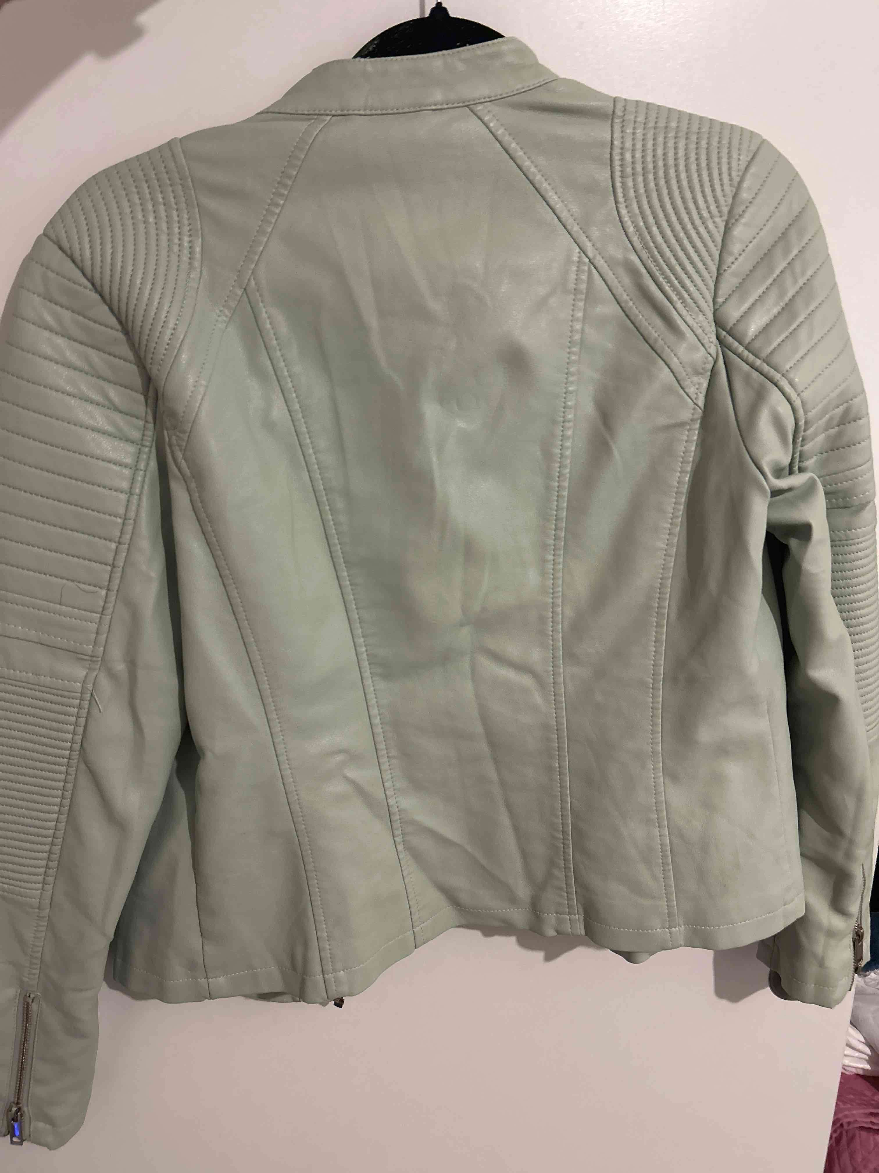 Chaqueta de cuero verde claro - miniatura 3