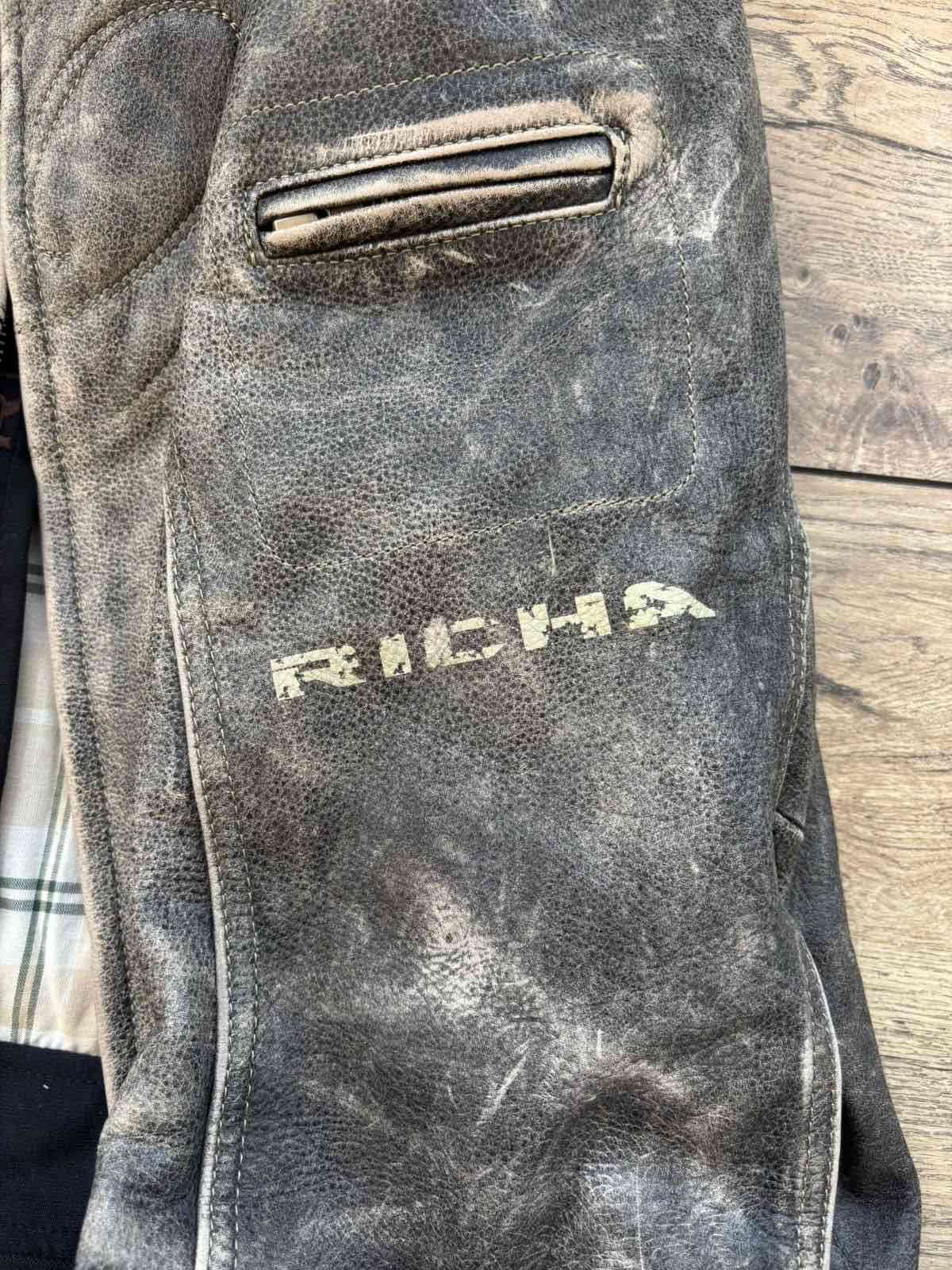 Chaqueta RICHA Normandía  de cuero moto desgastada - miniatura 2