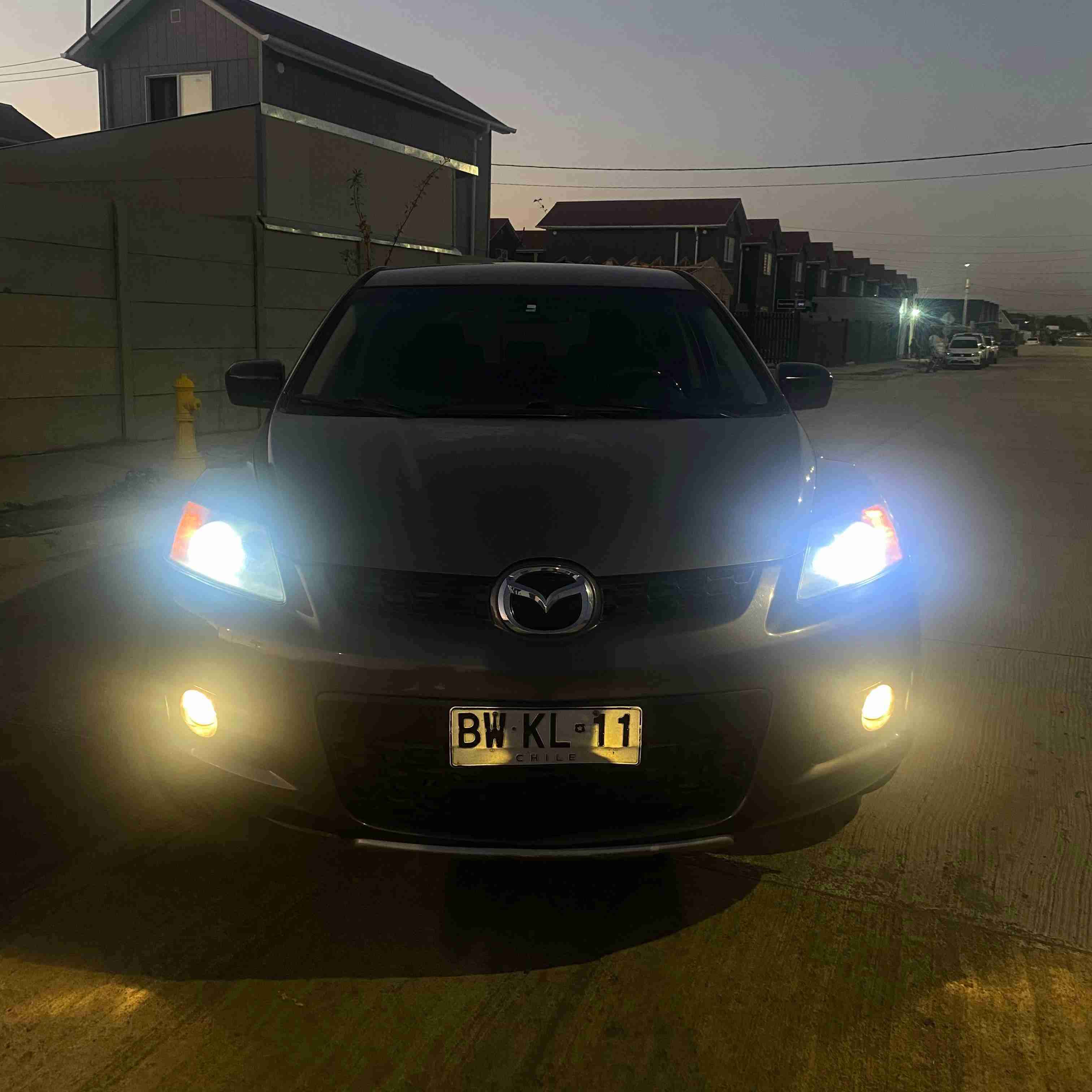 Mazda CX-7 - miniatura 1