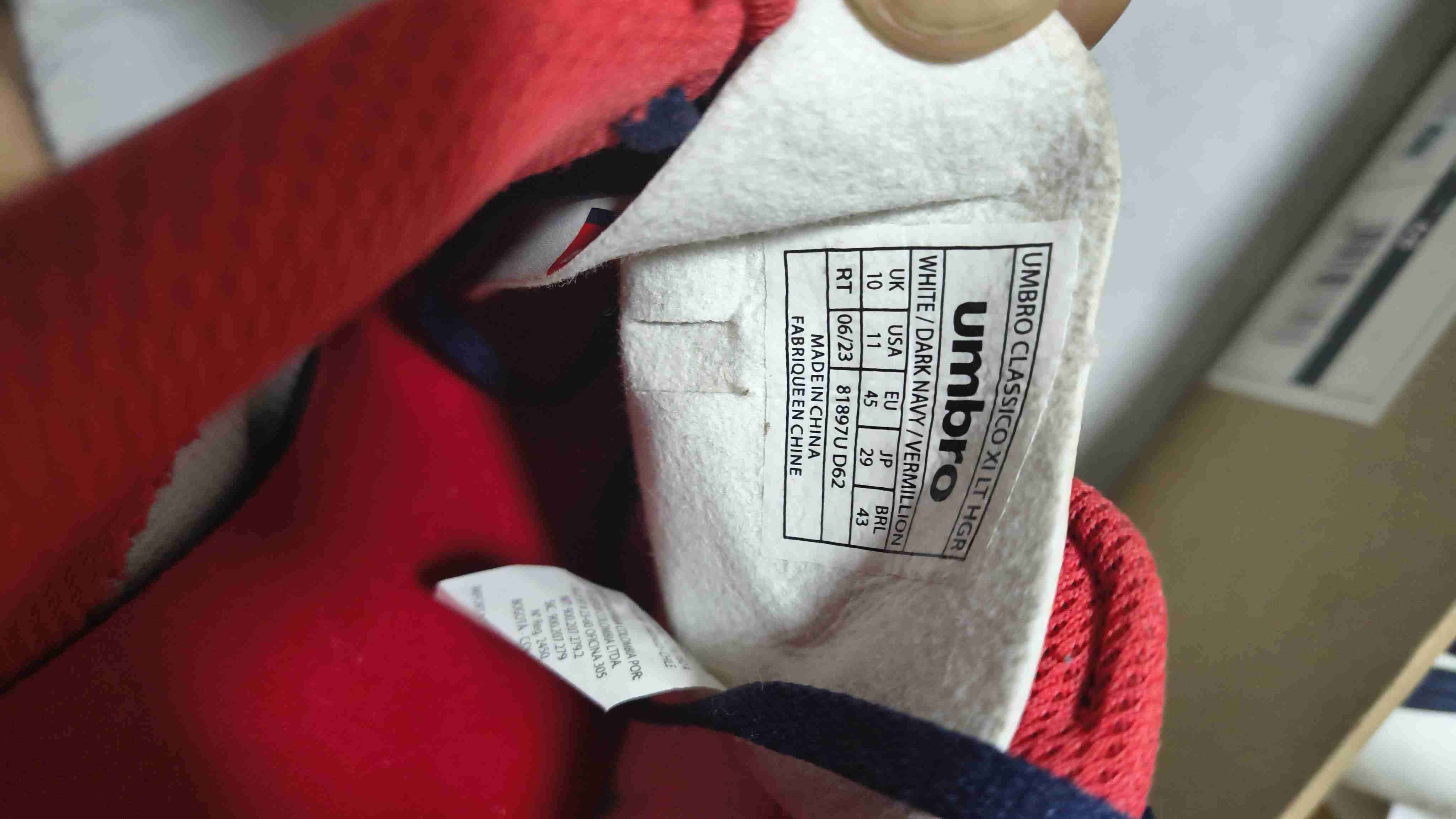 Zapatos de fútbol Umbro blancos - miniatura 3