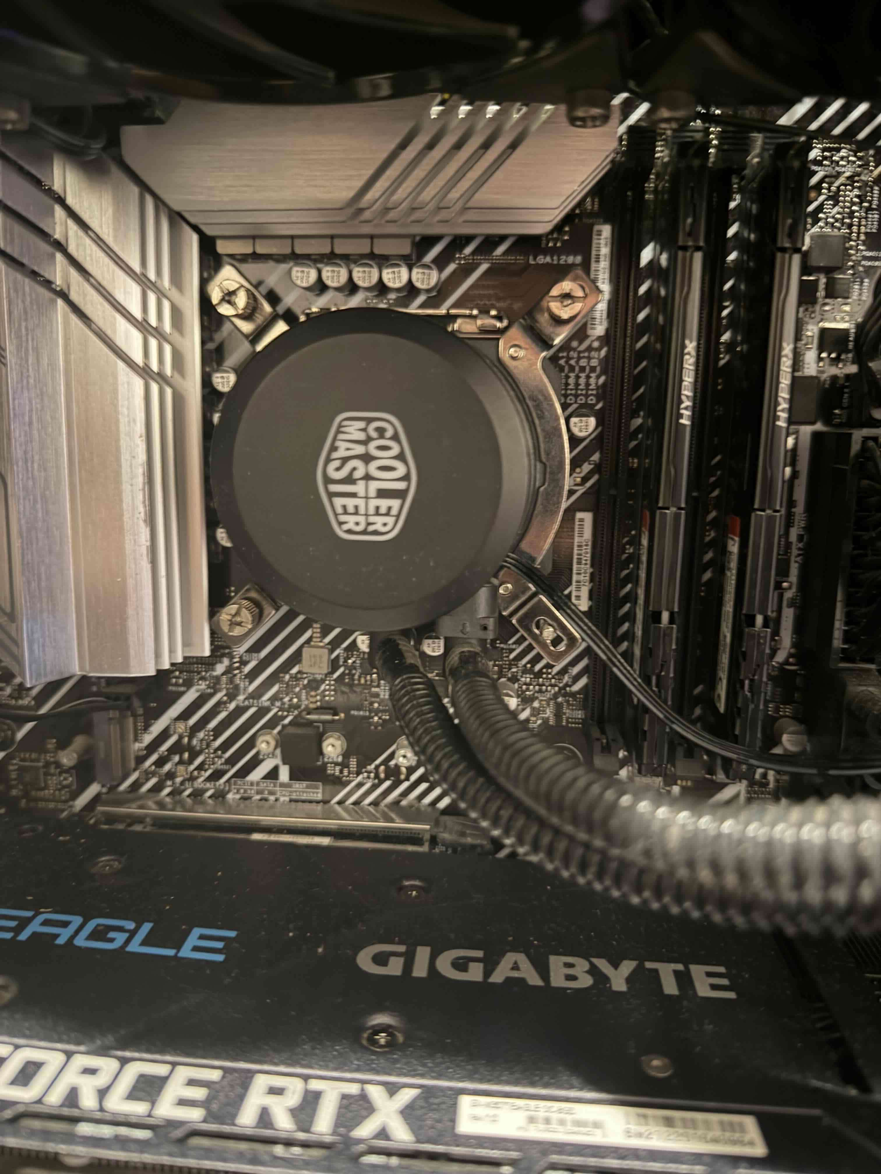 PC gaming con tarjeta RTX - 2