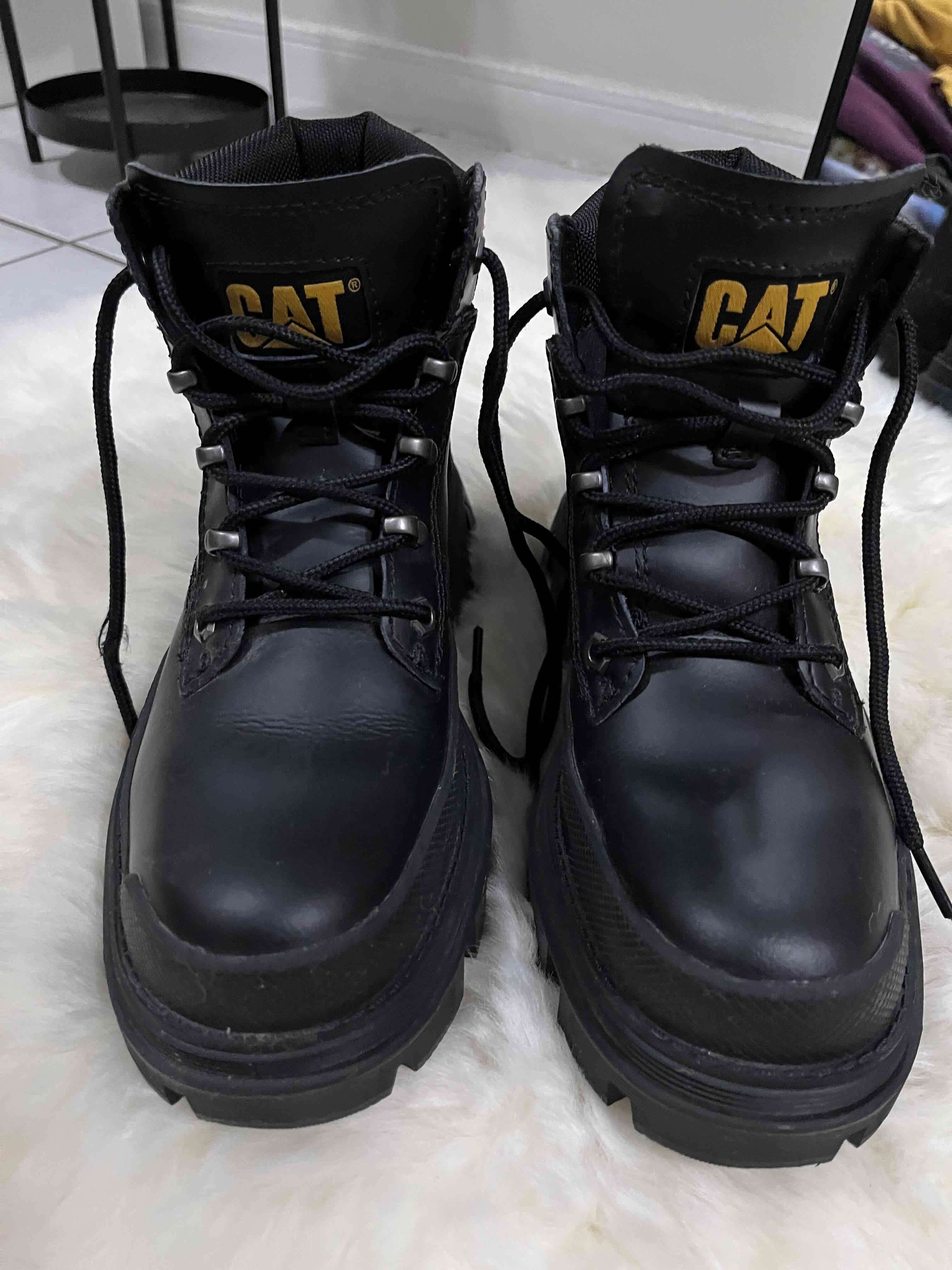 Botines negros Caterpillar - miniatura 2