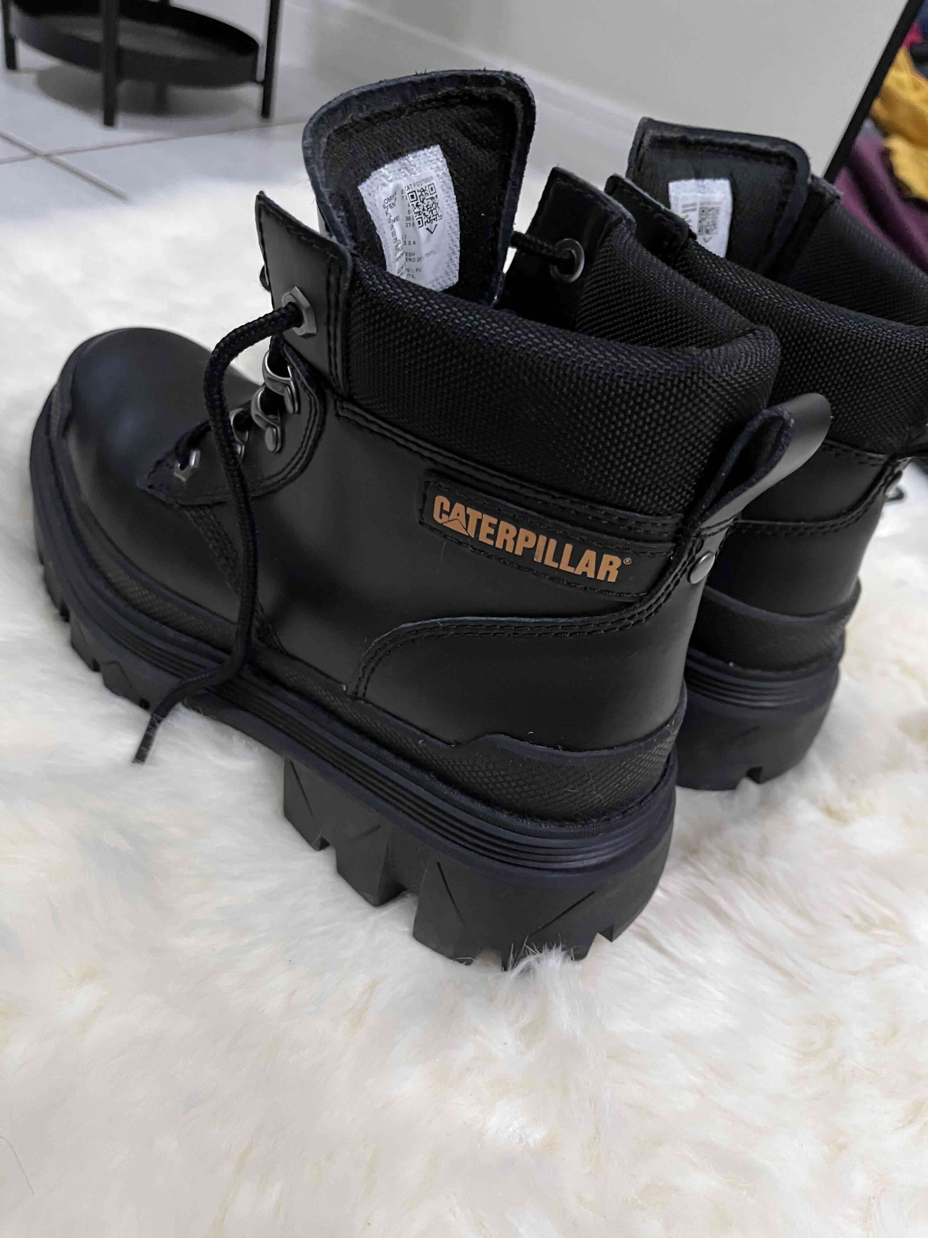 Botines negros Caterpillar - miniatura 4