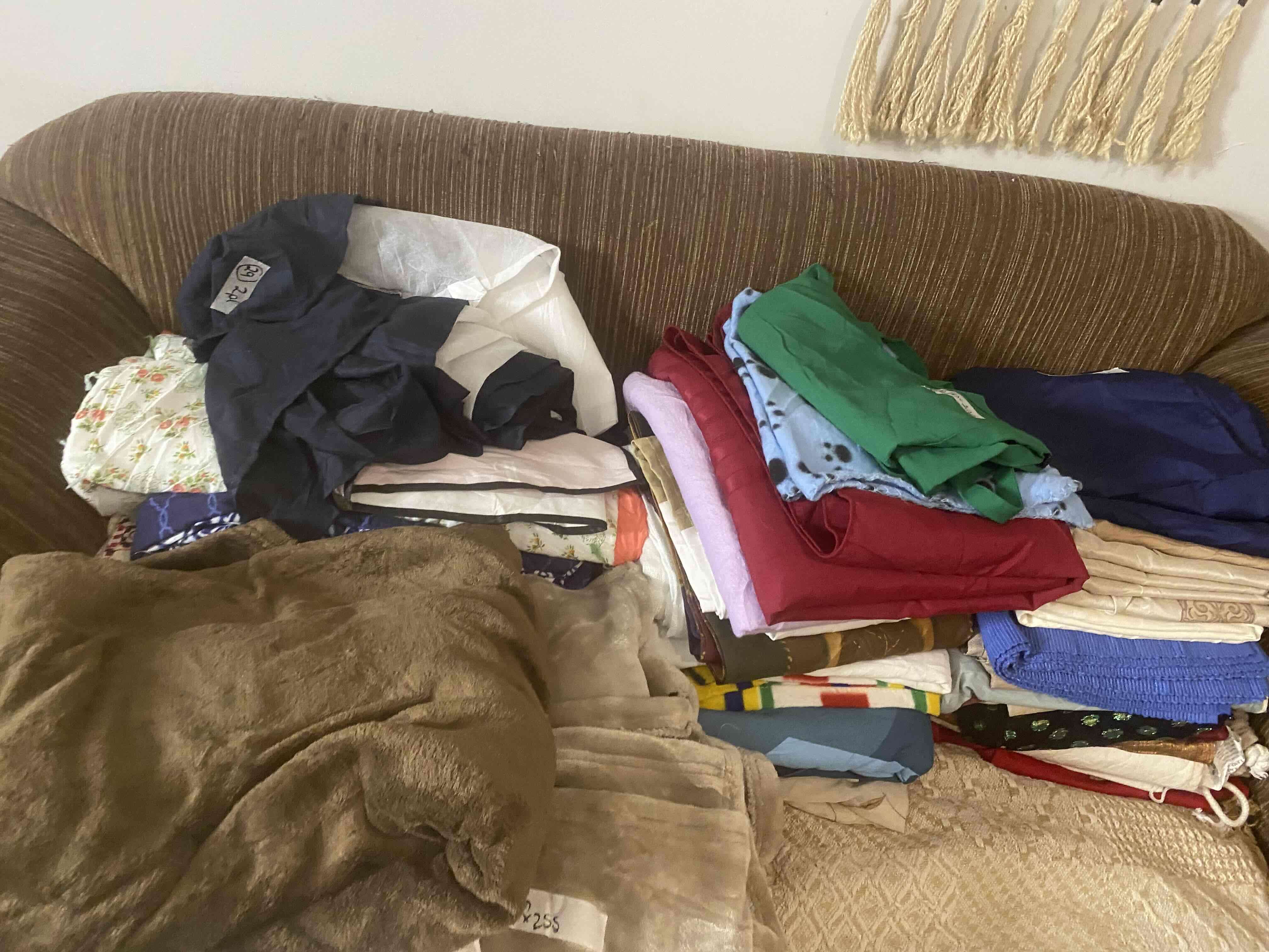 Ropa de Casa Americana y Europea - miniatura 1