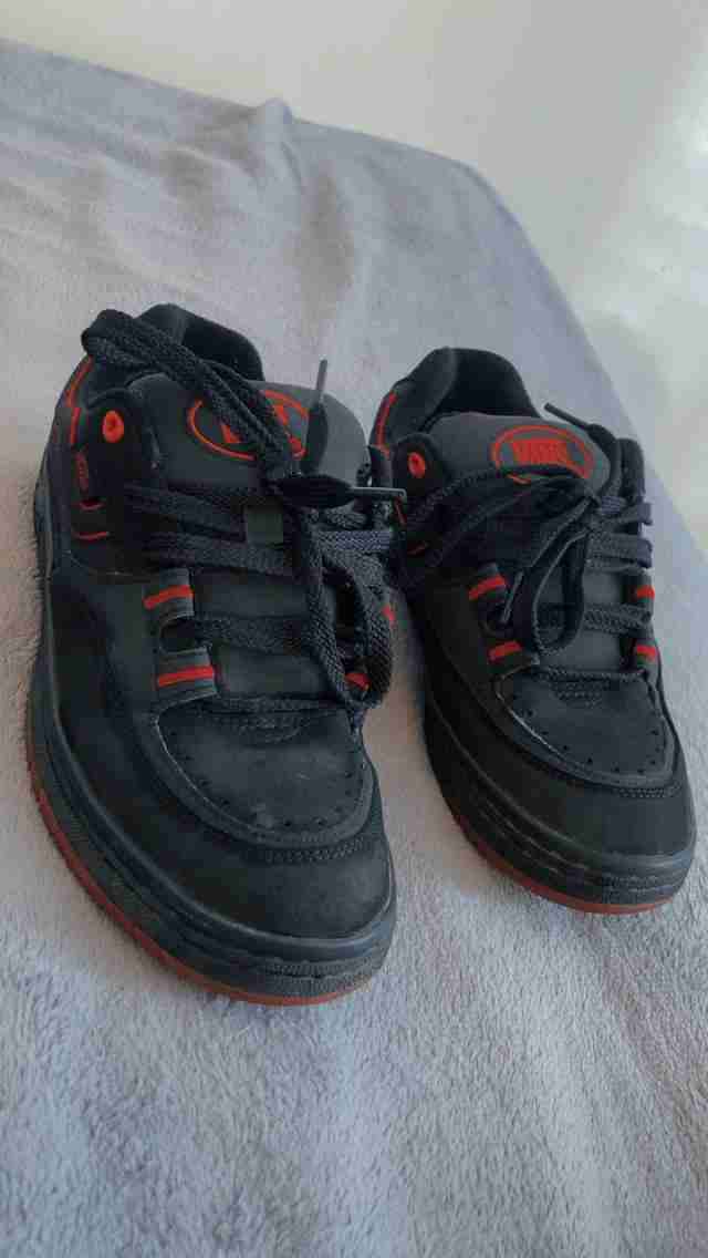 Zapatillas negras Vans - miniatura 3