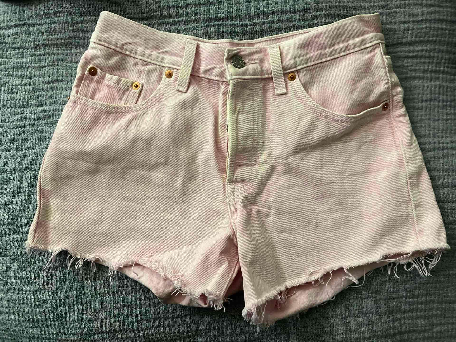 Shorts de mezclilla rosados LEVI'S - miniatura 1
