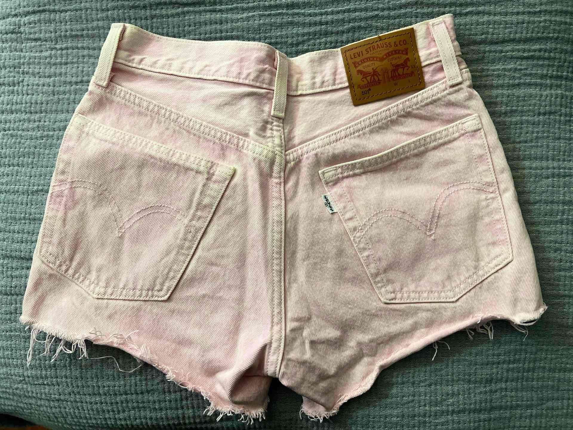 Shorts de mezclilla rosados LEVI'S - miniatura 2